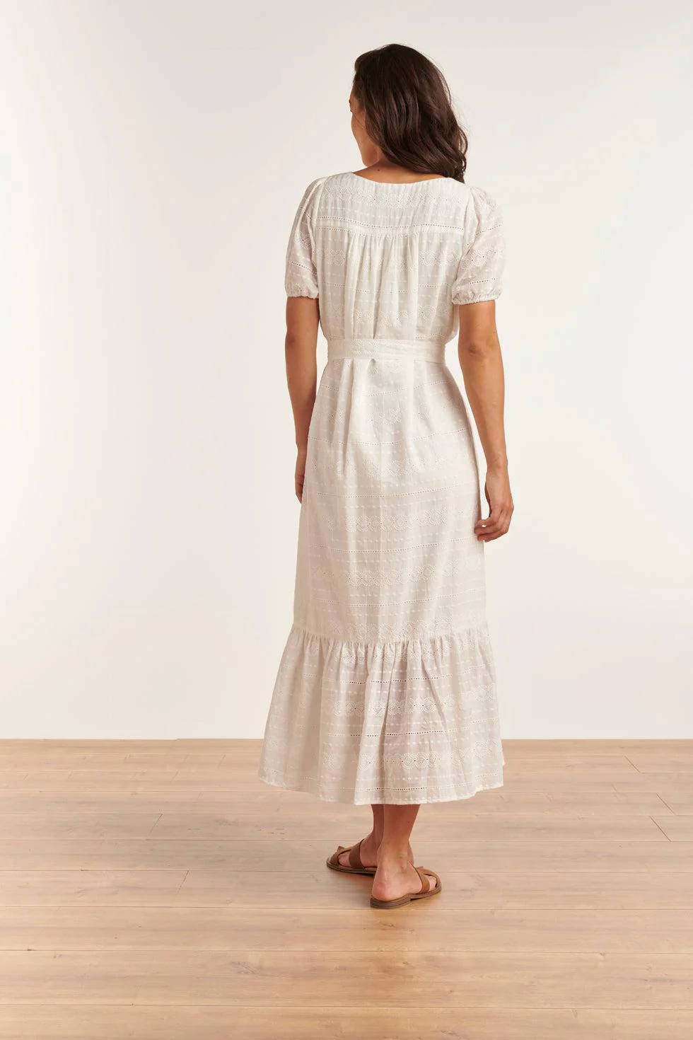 23357-000 Te Zomerjurk Met V-Halskorte Pof Mouwen Van 100% Katoen | White - Image 6