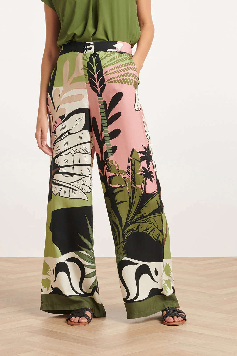 24045 Wijde Zomerse Broek | Black - Muticolour - Image 3