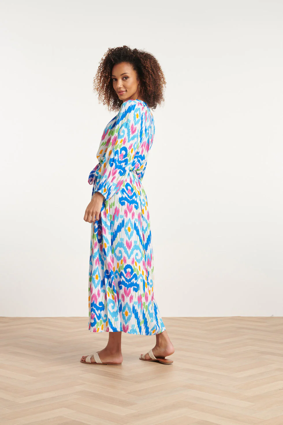 24049 Zomer Maxi Jurk Met Knopen | White - Muticolour - Image 5