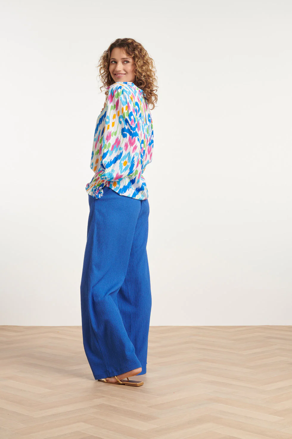 24050 Tribal Print Blouse | White - Muticolour - Image 5