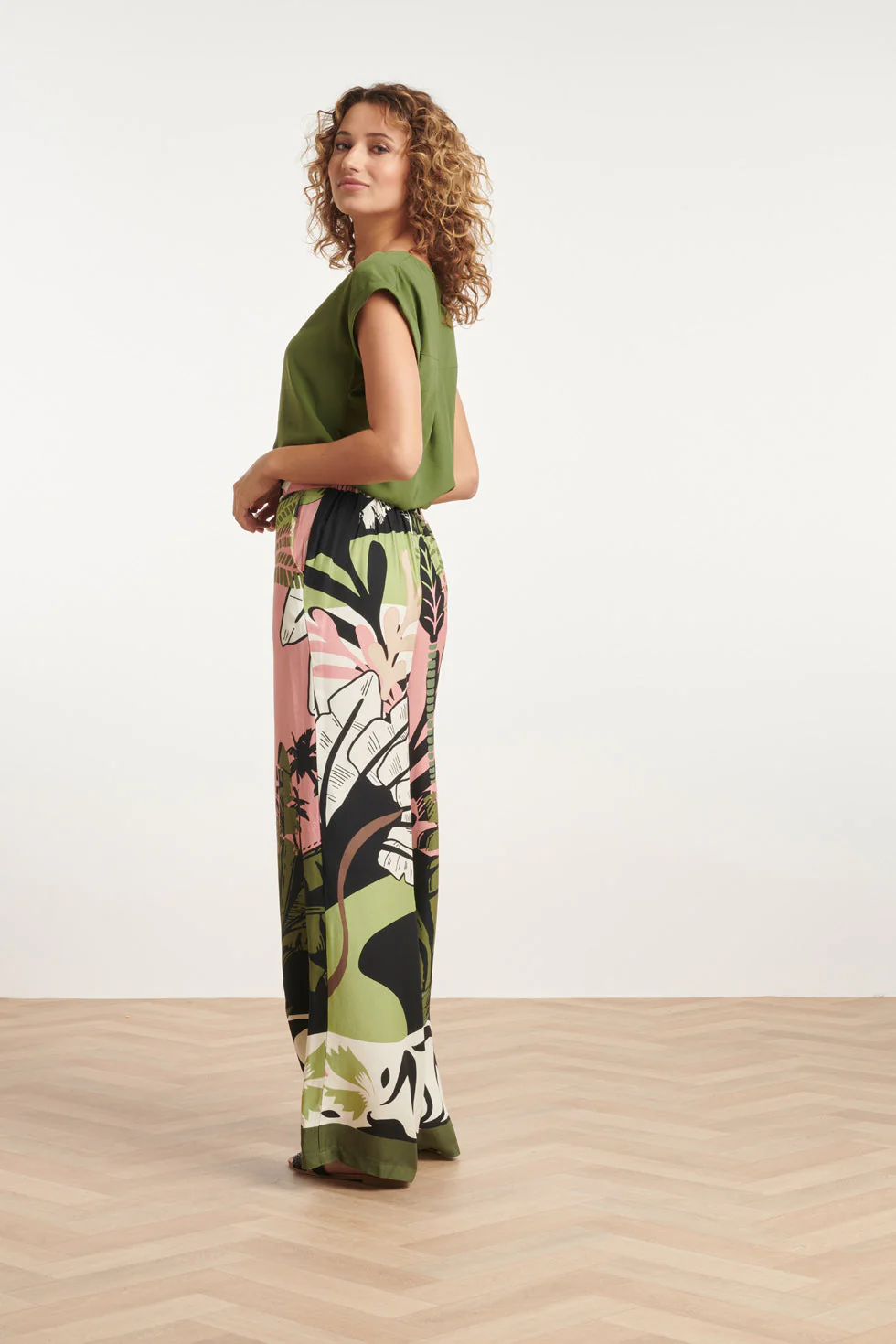 24089 Eenvoudige Losvallende Elegante Topwarm Mos | Army - Image 5