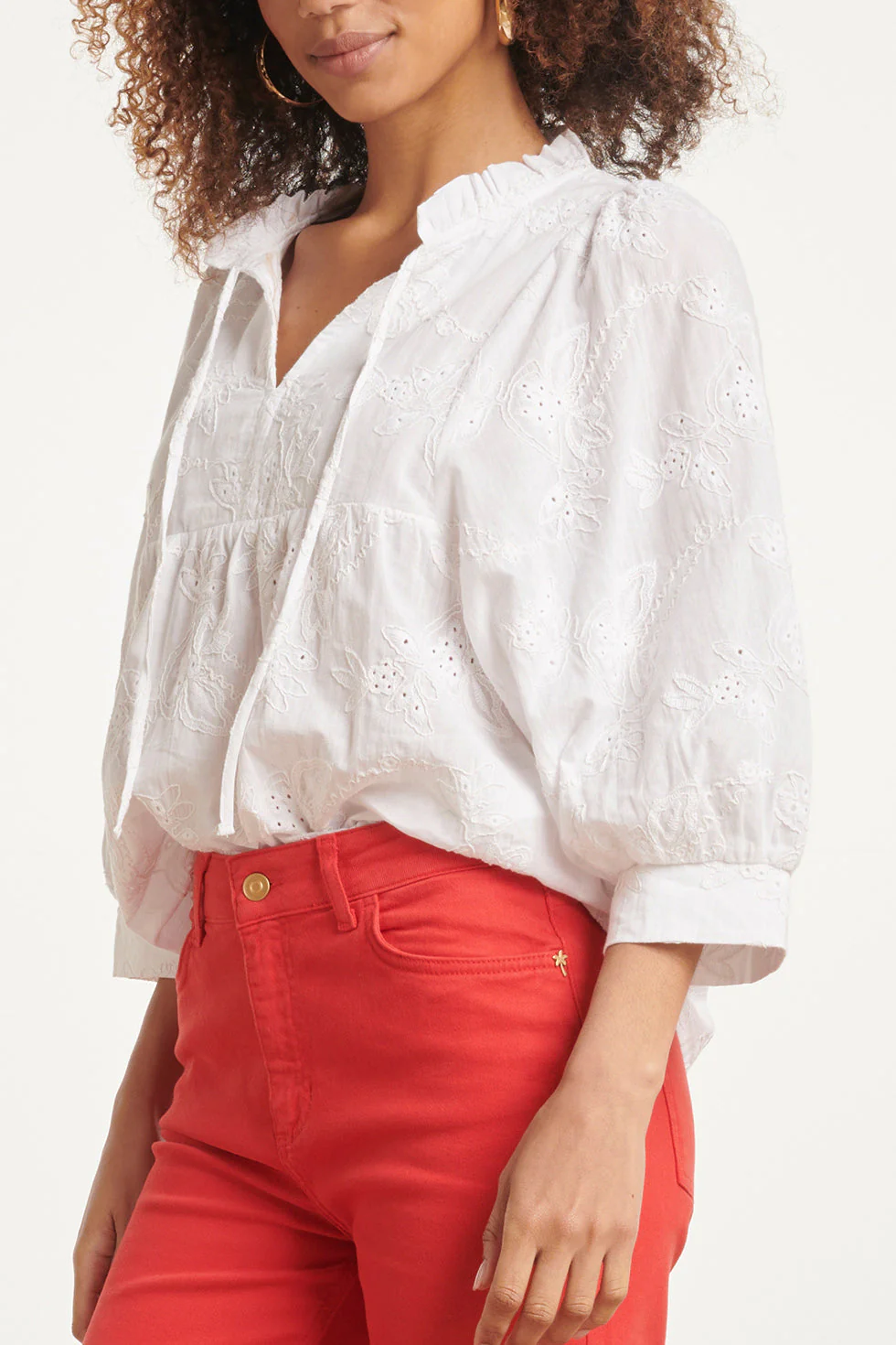 24112 Bloemen Geborduurde Top | White - Image 3