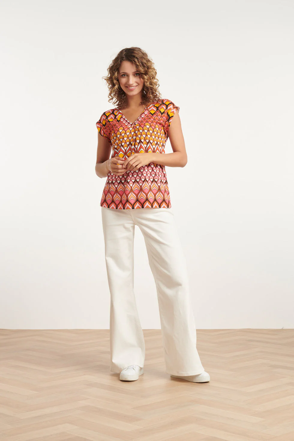 24154 Zomer Top Met Retro Grafische Print | Muticolour - Image 3