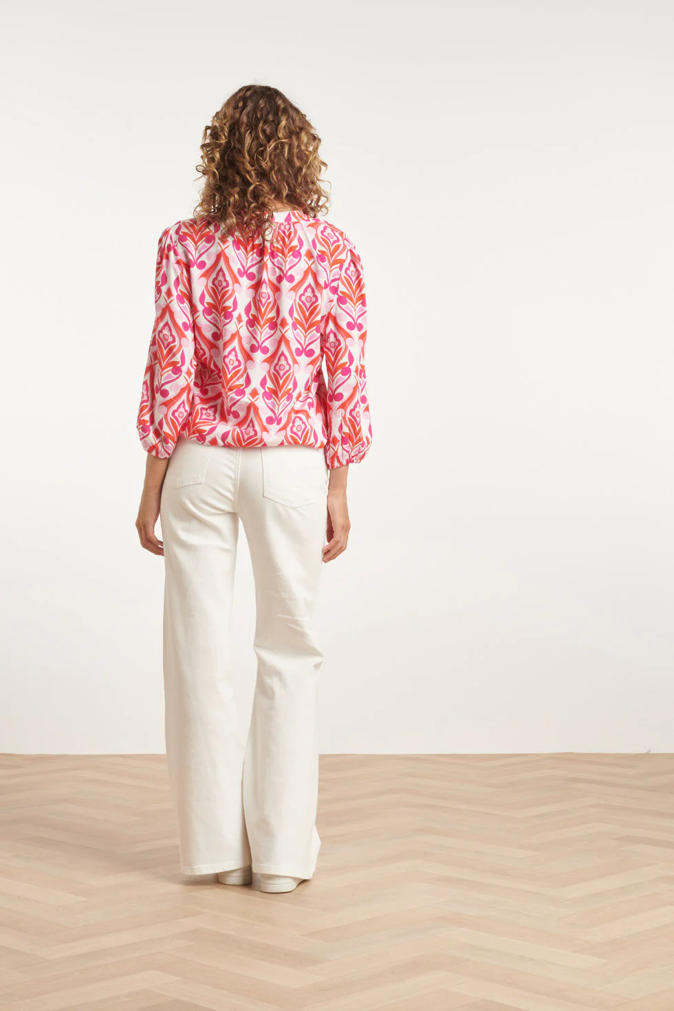 24160 Top Met Ornamentprintverschillende Tinten | White - Muticolour - Image 6