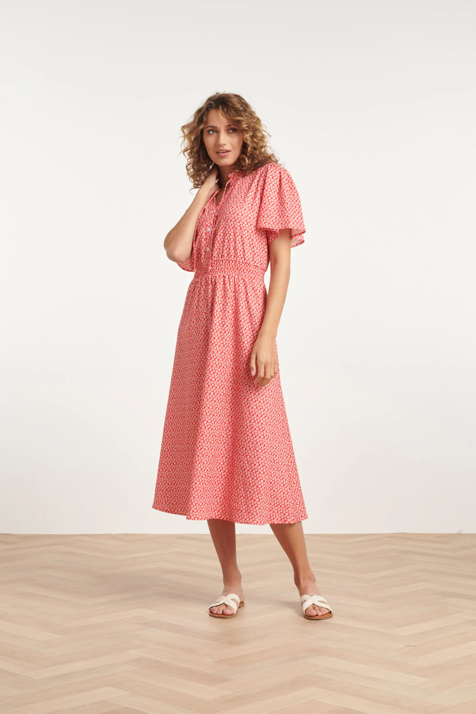 24177  Midi Jurk Met Knoopsluitingsmok | Red - White - Image 4