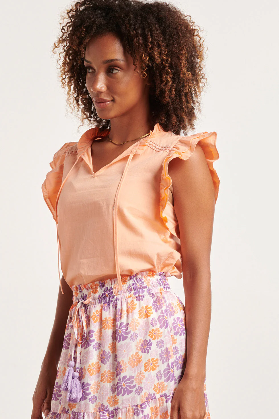 24352 Zachte Perzike Top Met Dubbele Ruchesmouwen | Orange - Image 4