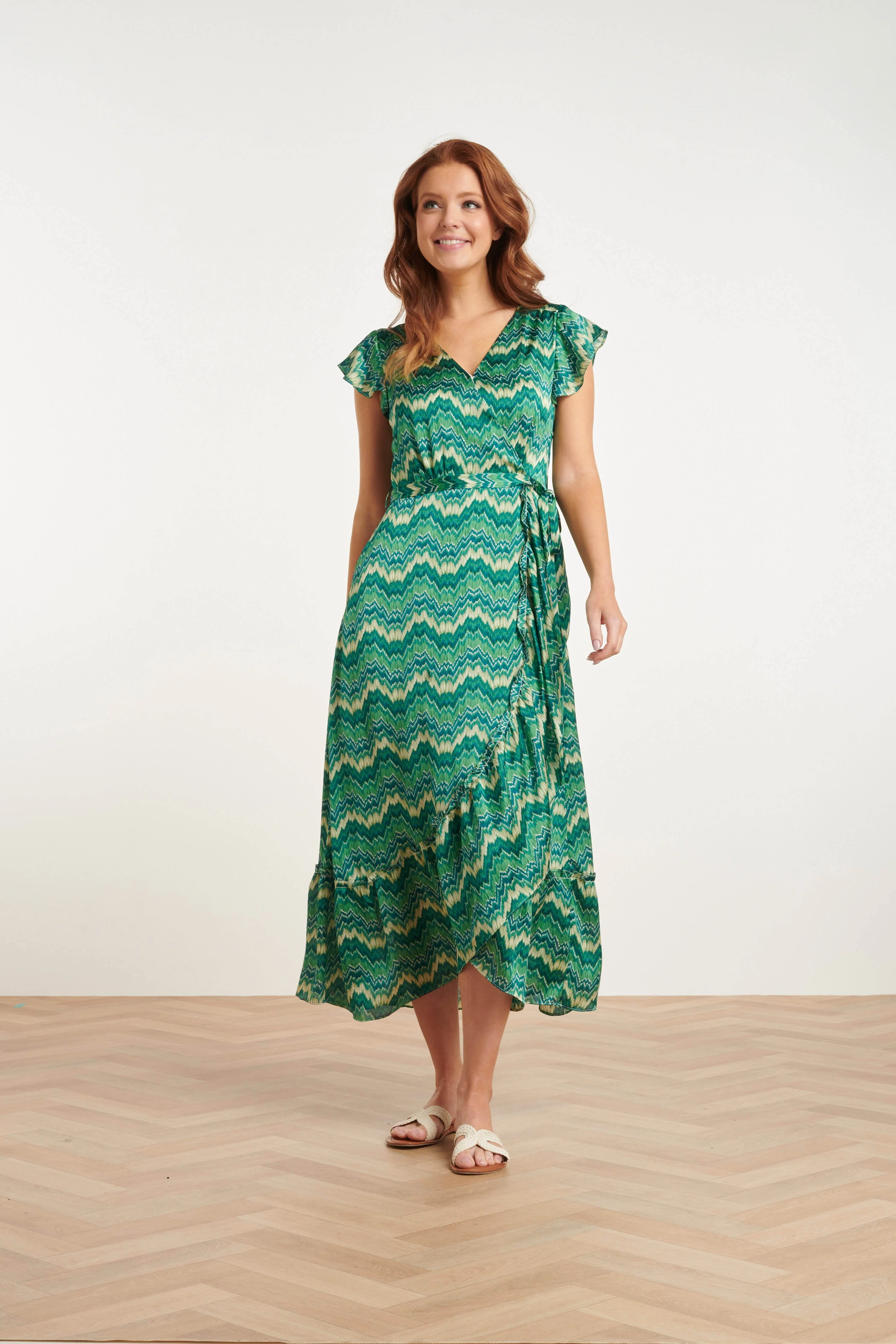 24402  Satijnen Zomerjurk Met Abstracte Print | White - Green