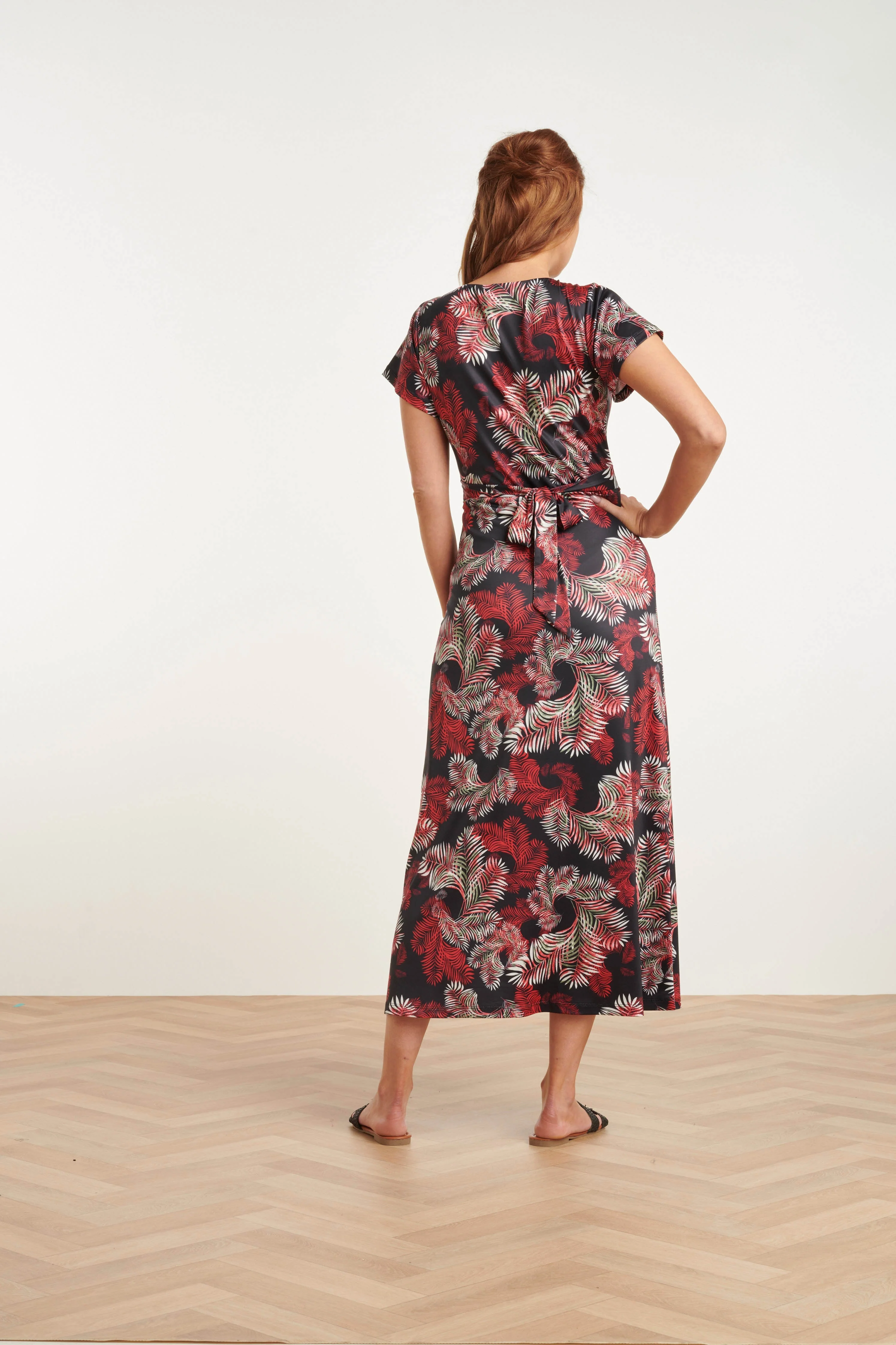 24421 Zomerjurk Met Bladprint - Stretchlicht Aansluitend | Muticolour - Image 6