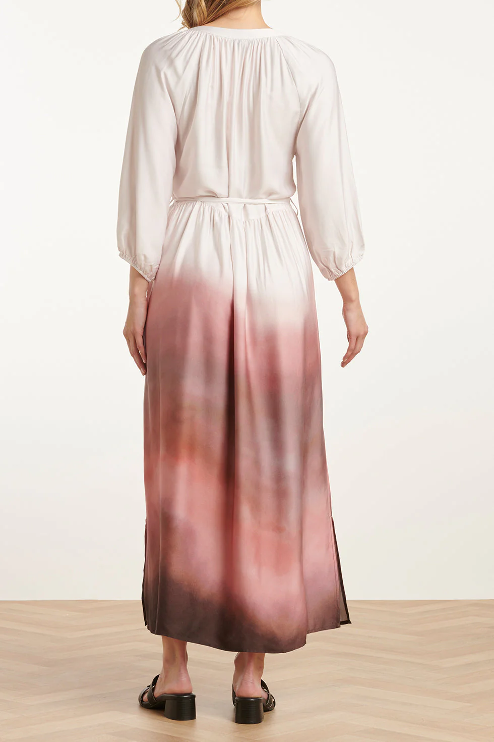 25021 Maxi Jurk Met Vintage Mauve Ombre Print | Off White - Old Pink - Image 6