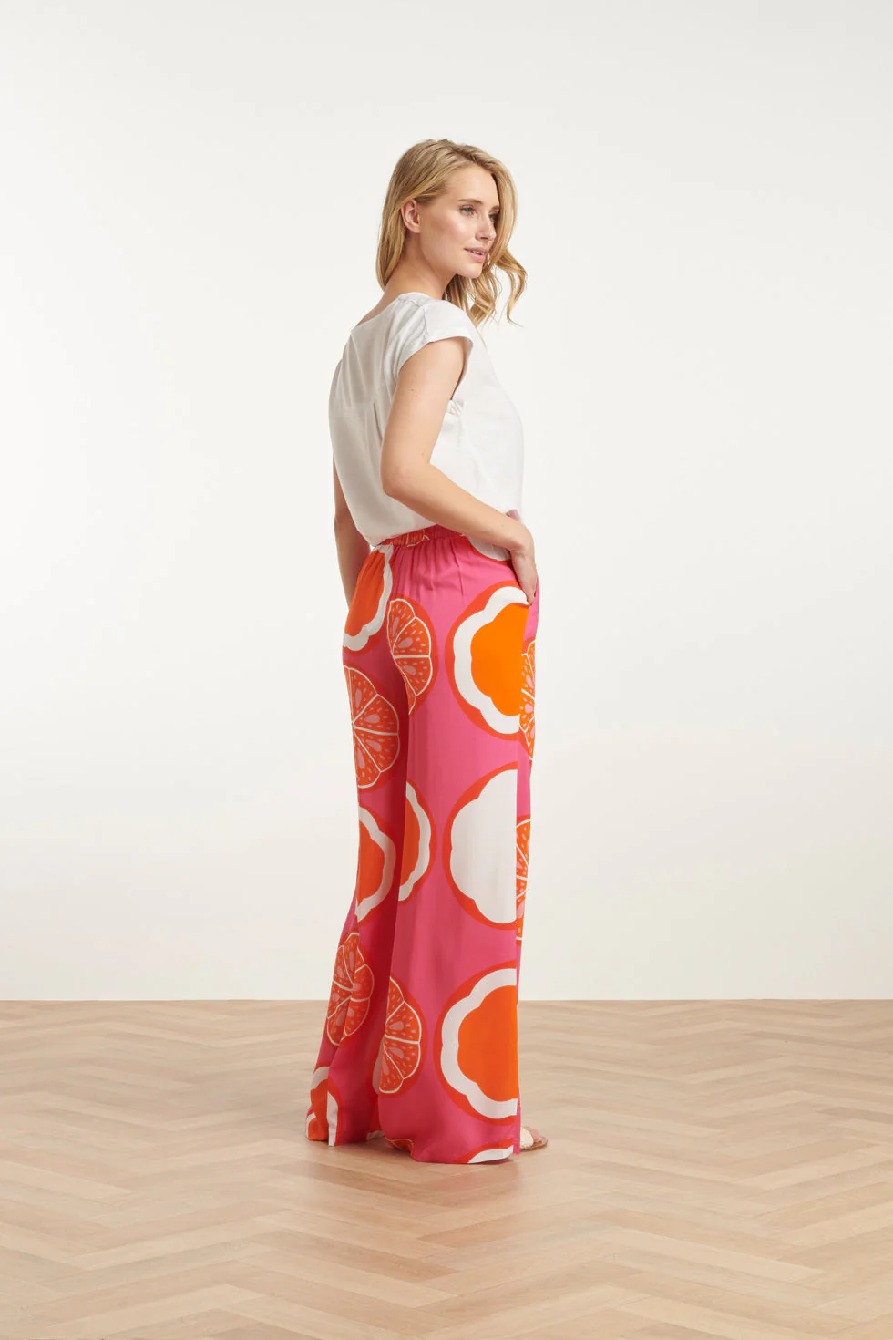 25027 Wide-Leg Broek Met Fruitprint | Pink - Muticolour - Image 5