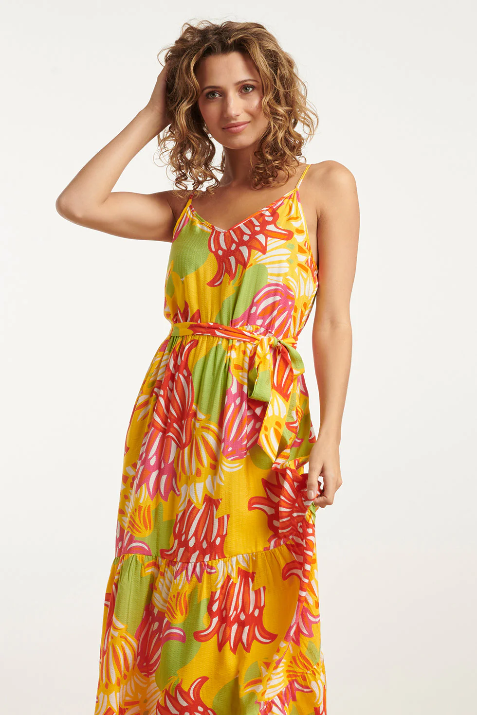 25029 Felgede Maxi Jurk Met Bloemenprint | Muticolour - Image 3