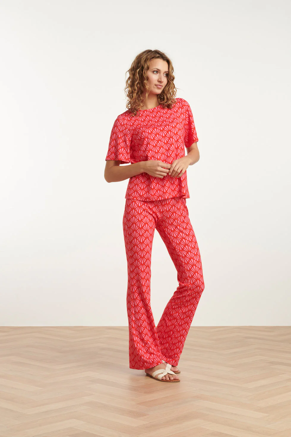25041 Flared Leggings Met  Schelpenprint | Red - Pink - Image 4