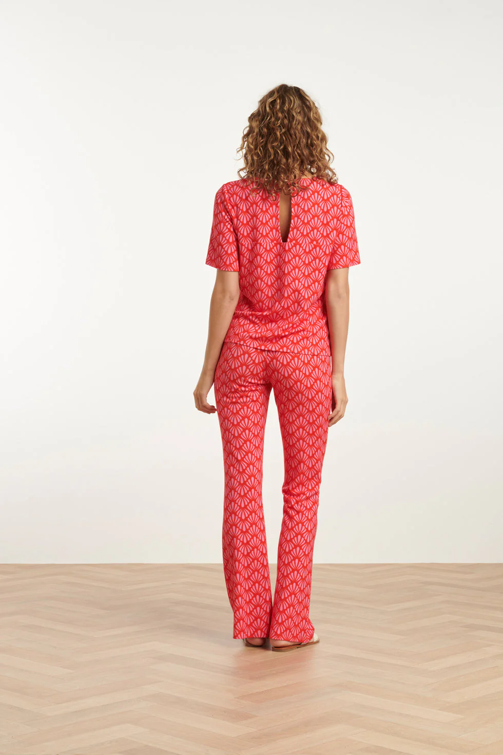 25041 Flared Leggings Met  Schelpenprint | Red - Pink - Image 6