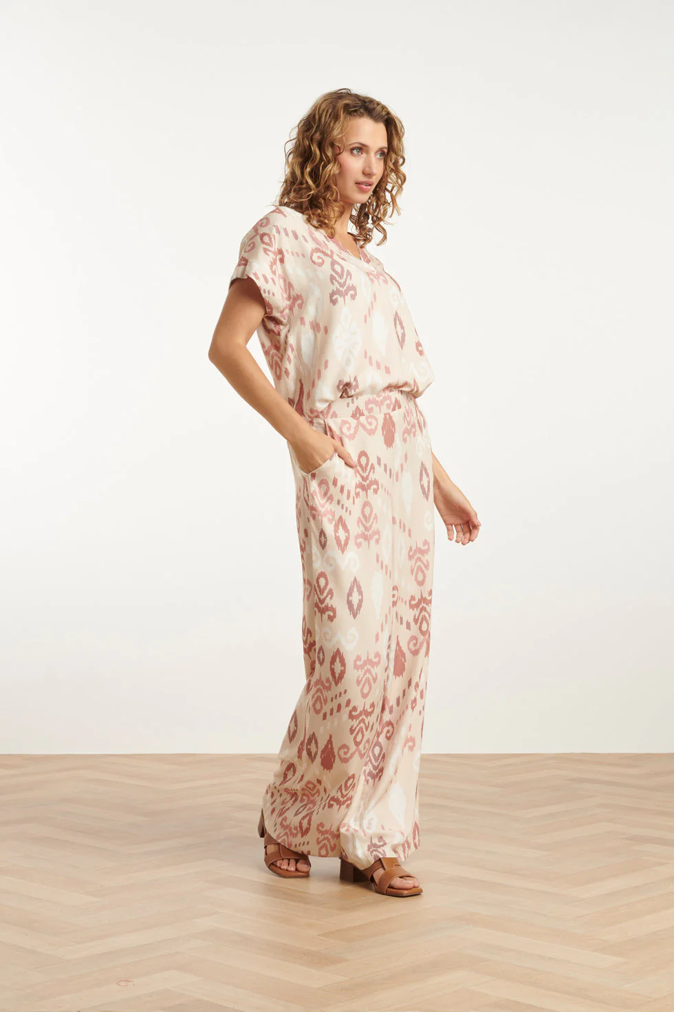 25044 Flowy Aztec Print Broeknude Tinten | Sand - Muticolour - Image 4
