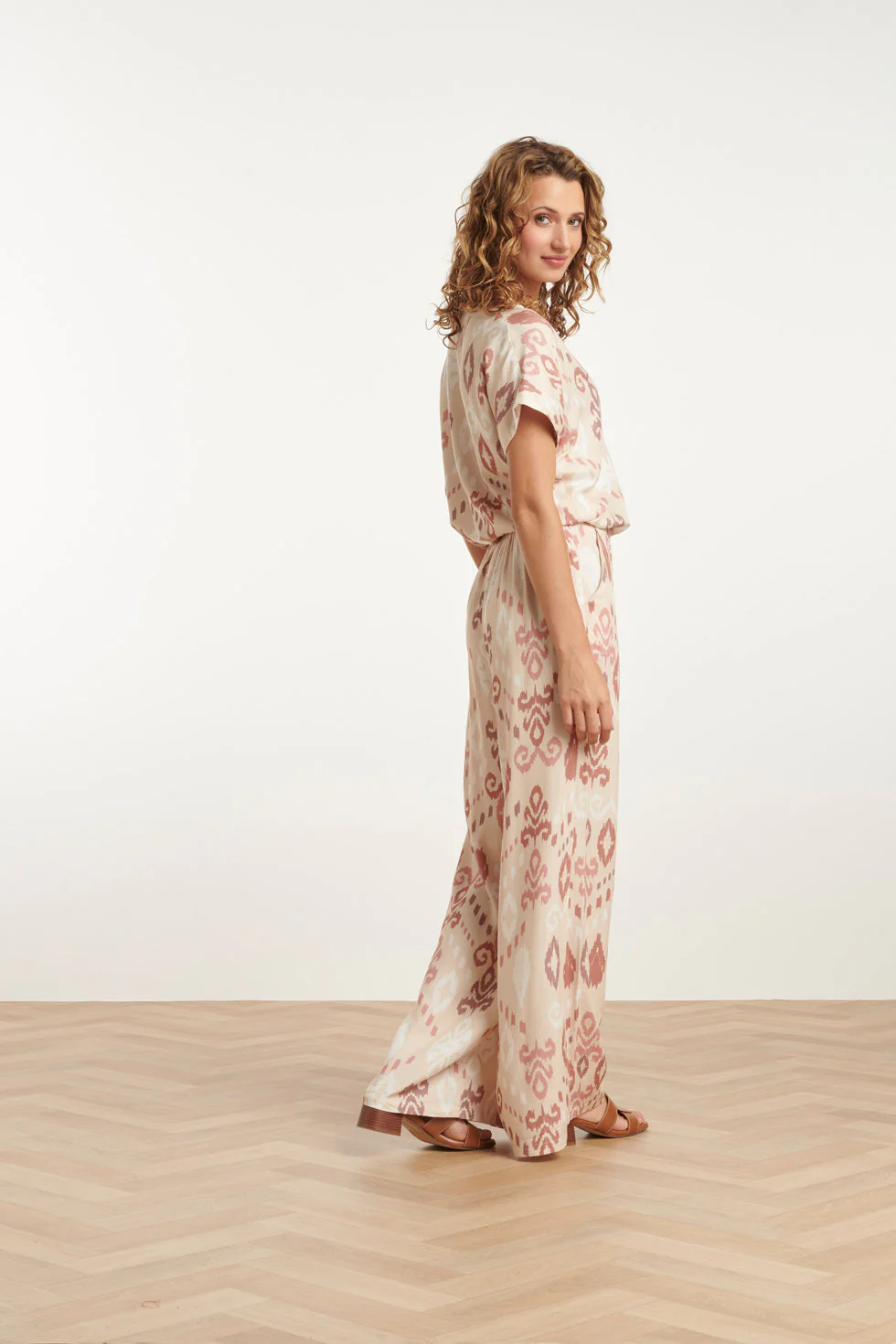 25044 Flowy Aztec Print Broeknude Tinten | Sand - Muticolour - Image 5