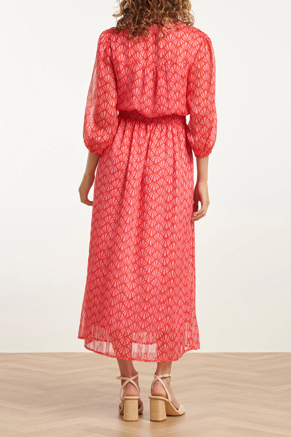 25050 Elegante Maxi Chiffon Jurk Met Schelpprint | Red - Pink - Image 6