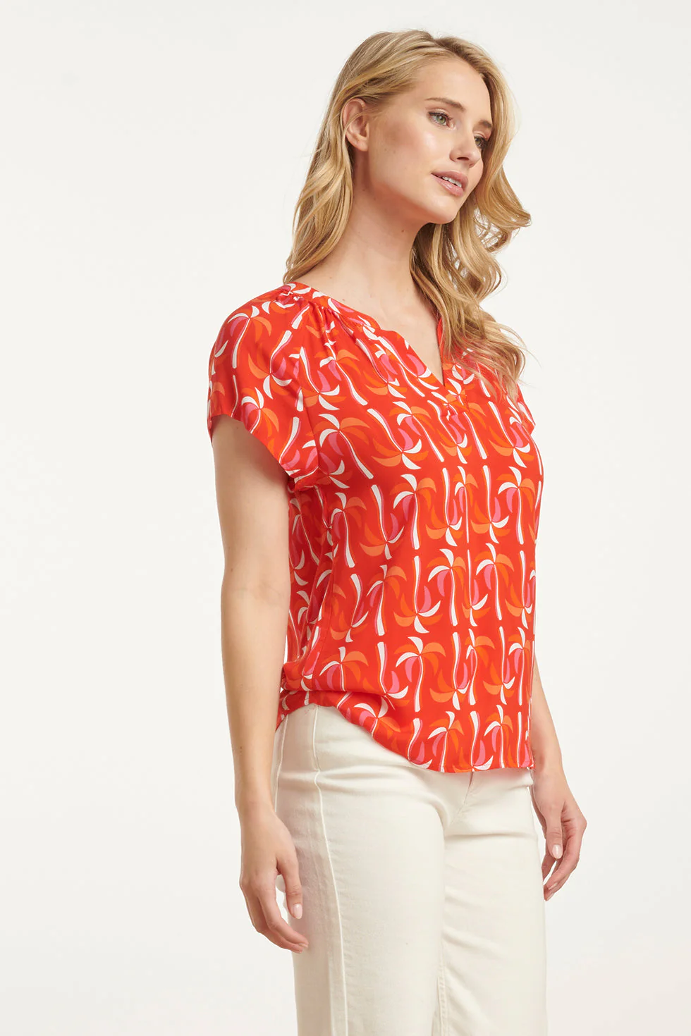 25055 Top Met V-Halspalmprint | Red - Muticolour - Image 4