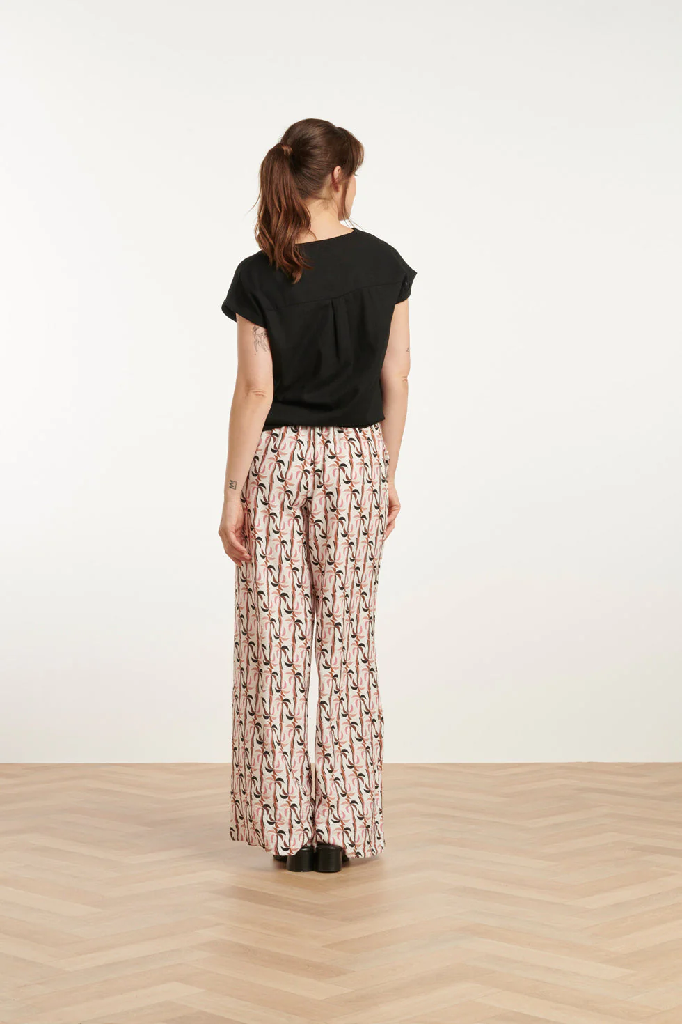 25059 Marocain Broek Met Palmprint | Sand - Muticolour - Image 6