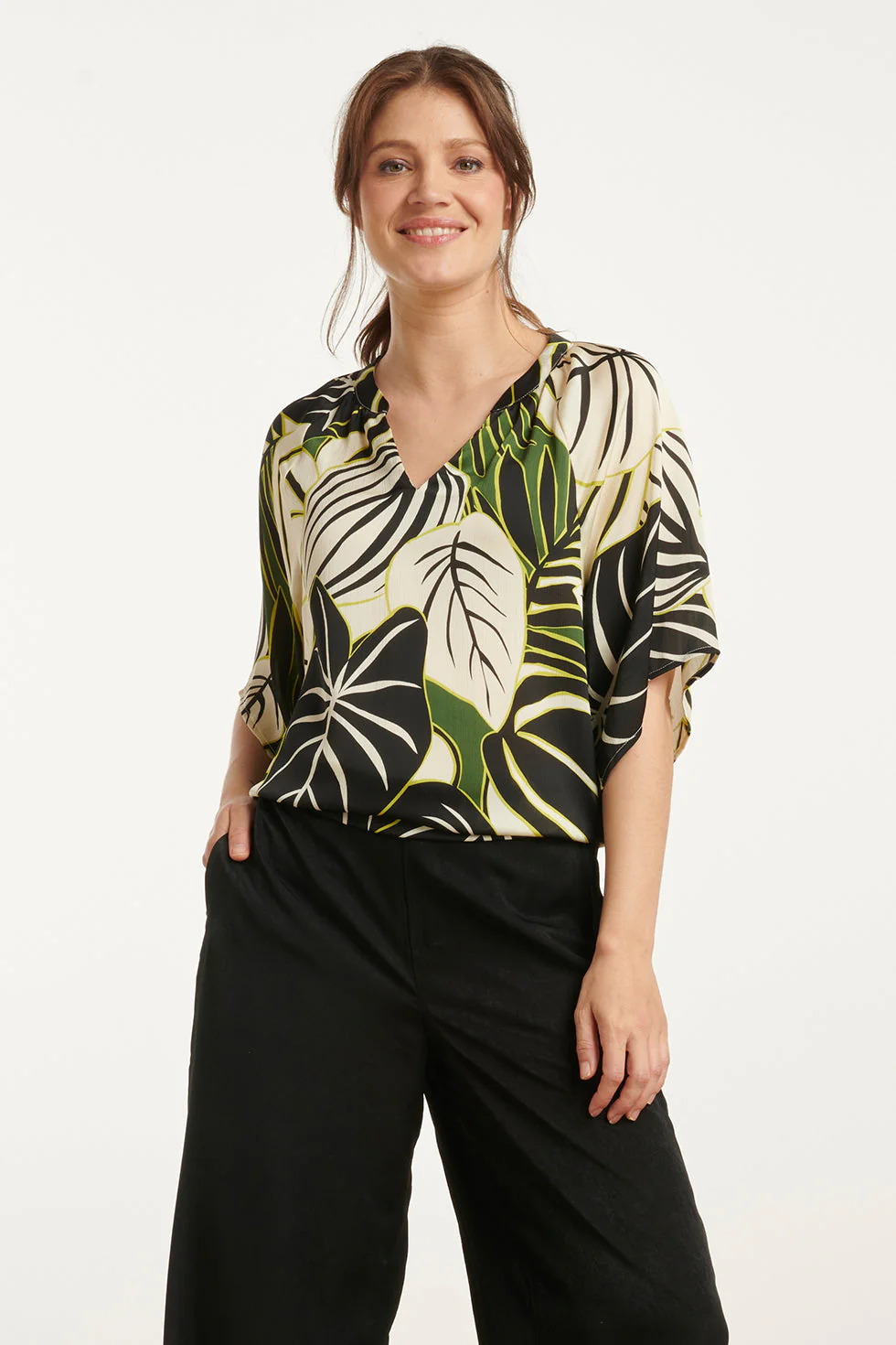 25071 Leaf Print Chiffon Top Met V-Halsflared Mouwen | Green - Muticolour