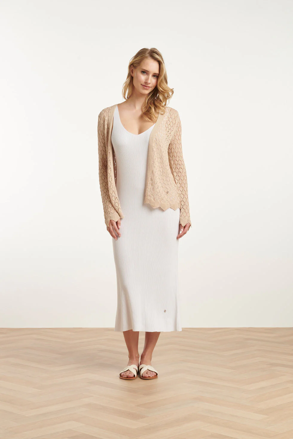 25095 Crochet Gebreide Cardigan | Sand - Image 3