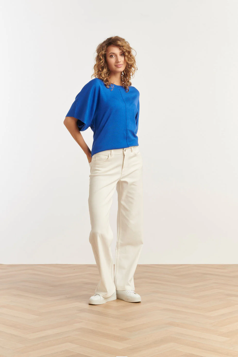 25103 Cobalt  Losse Gebreide Top Met 3/4 Kimono Mouwen | Cobalt - Image 4