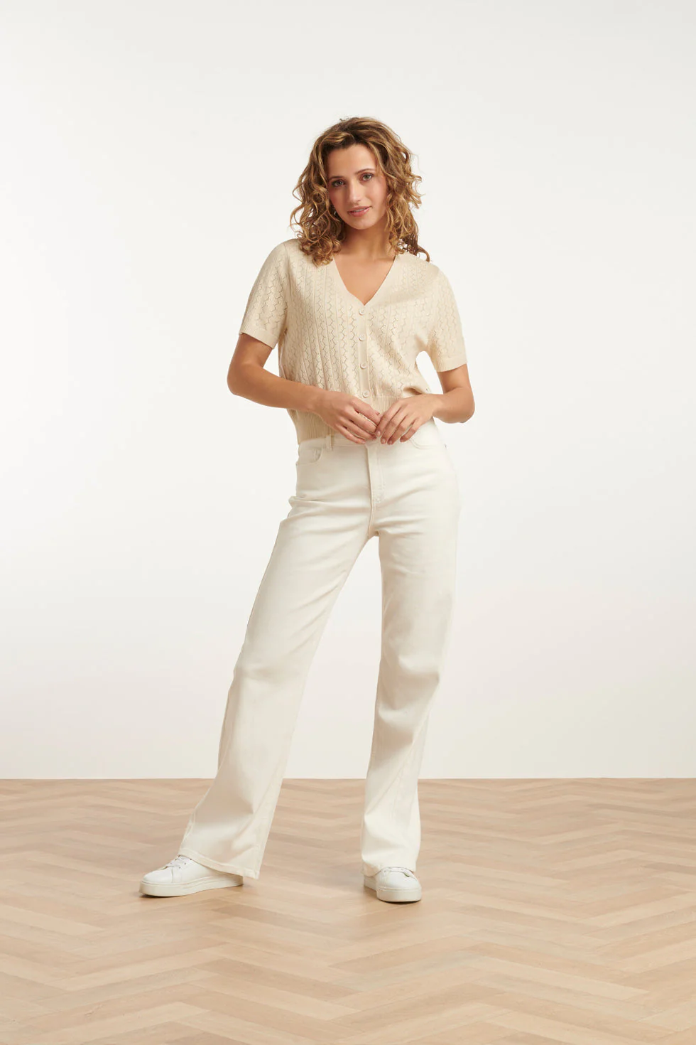 25104 Gebreid Kort Vest | Sand - Image 3