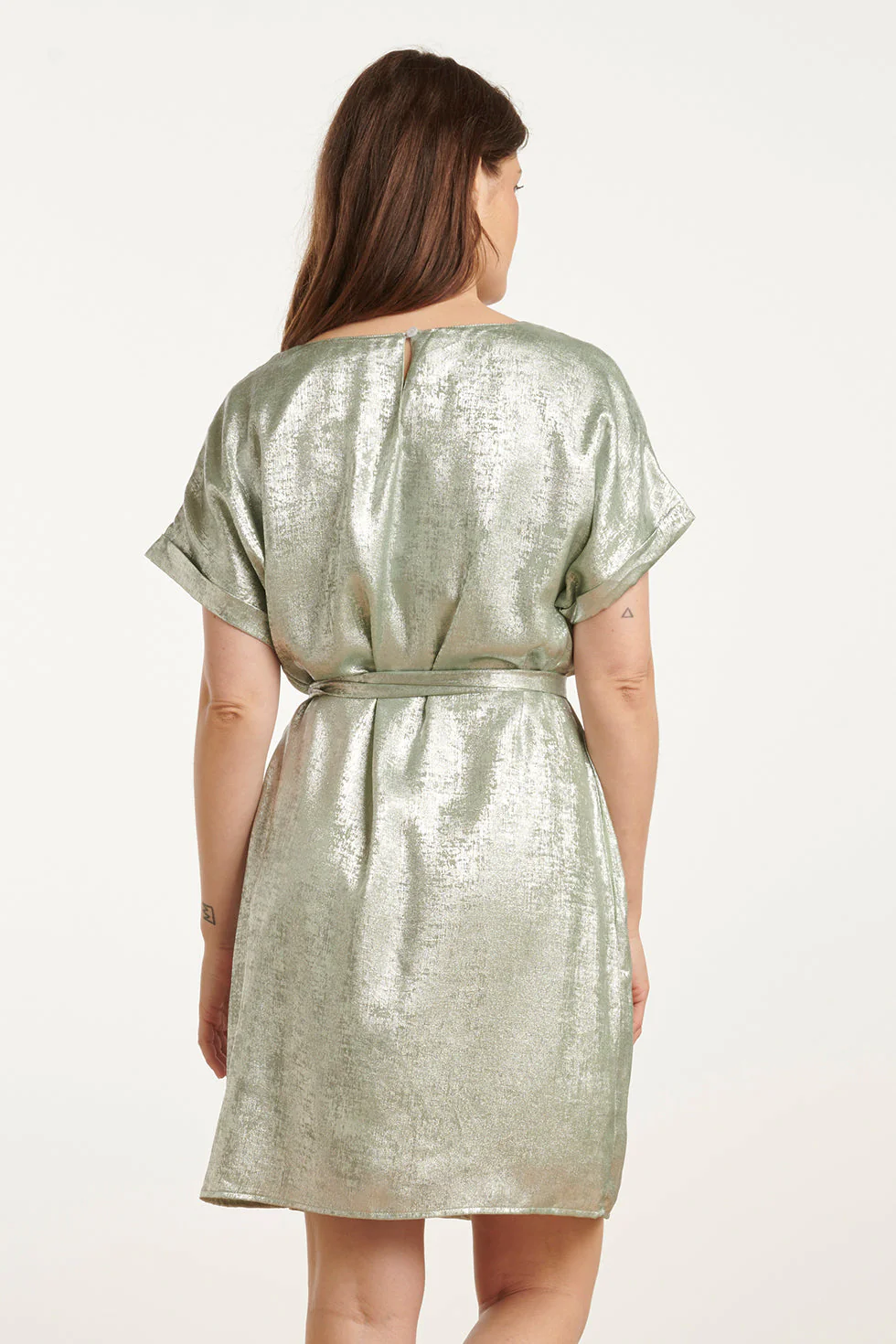 25111 Licht Metallic Zomerjurk | Soft Green - Image 5