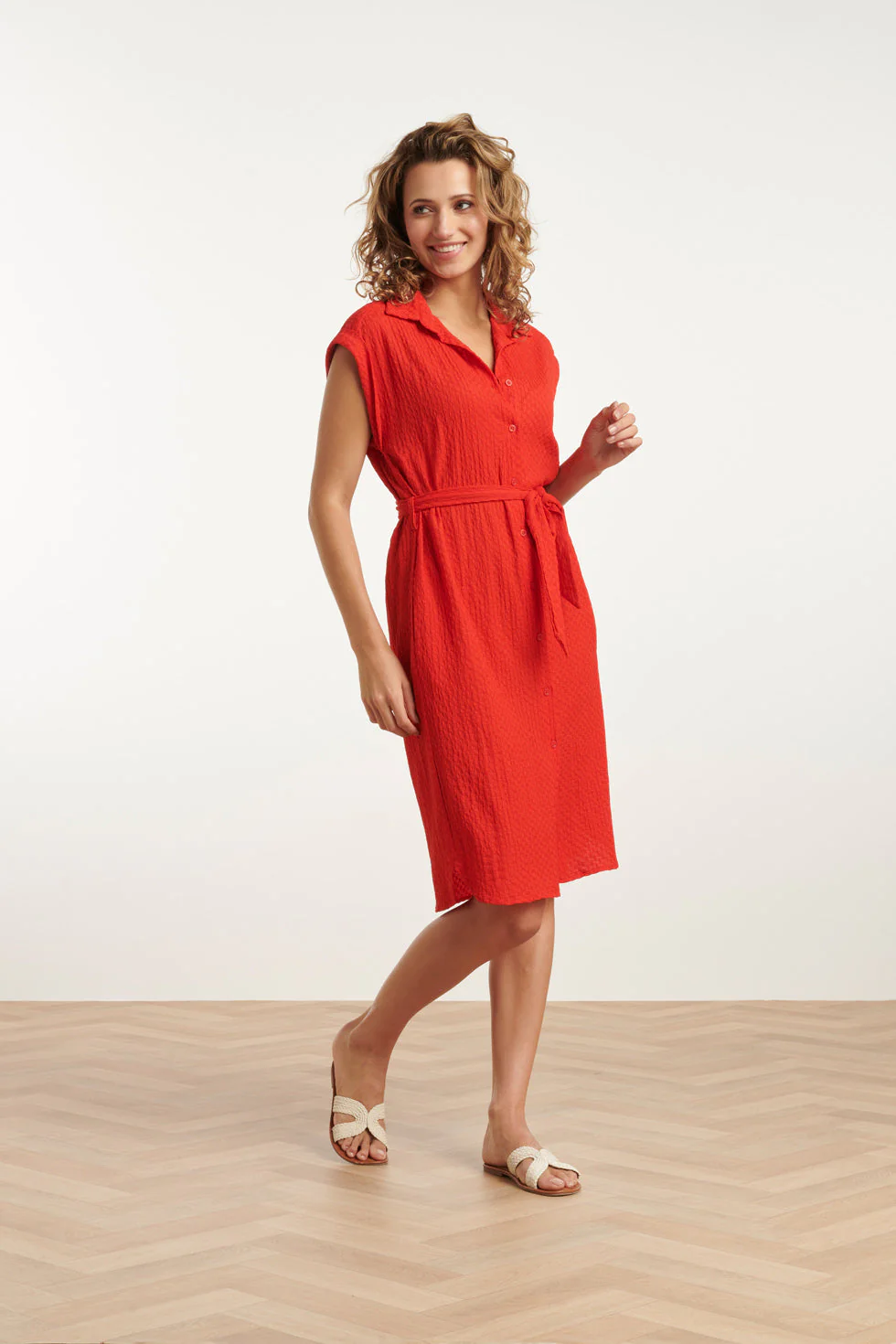 25118 Stretchy Crinkle Shirtjurk | Red - Image 4