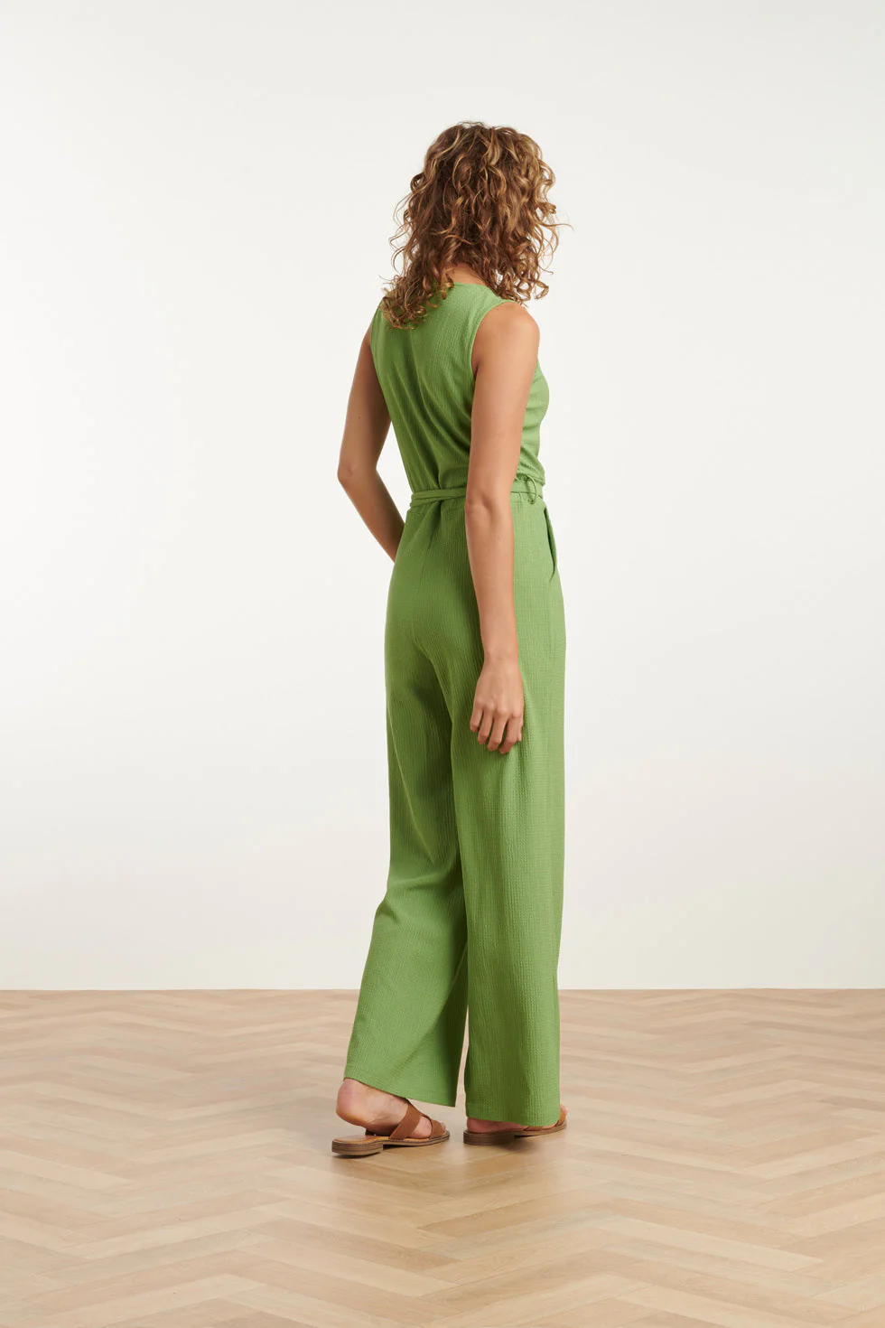 25119 Licht Stretch Crinkle Jumpsuit | Light Green - Image 5