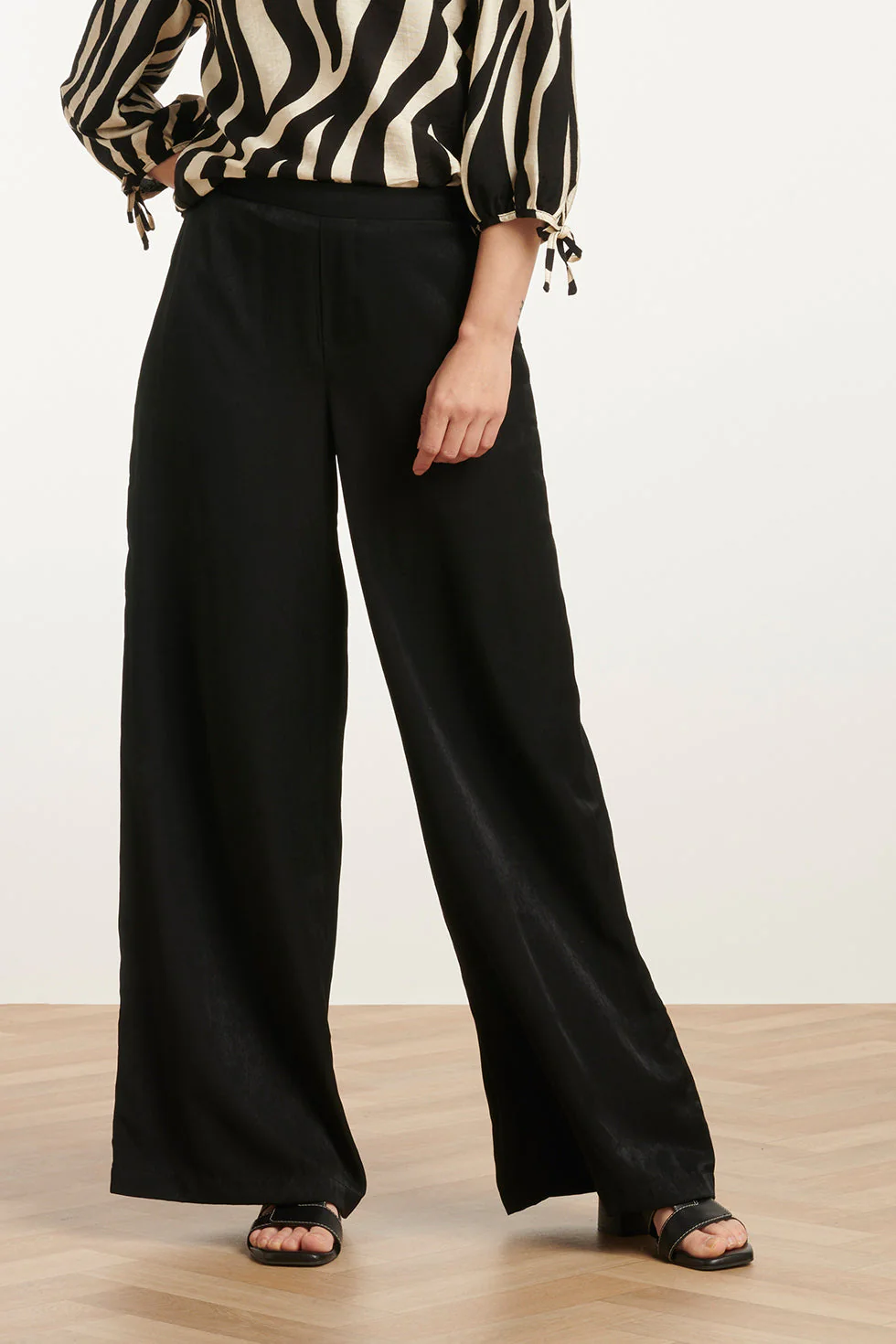 25141 E Rayon Satin Broek | Black - Image 3