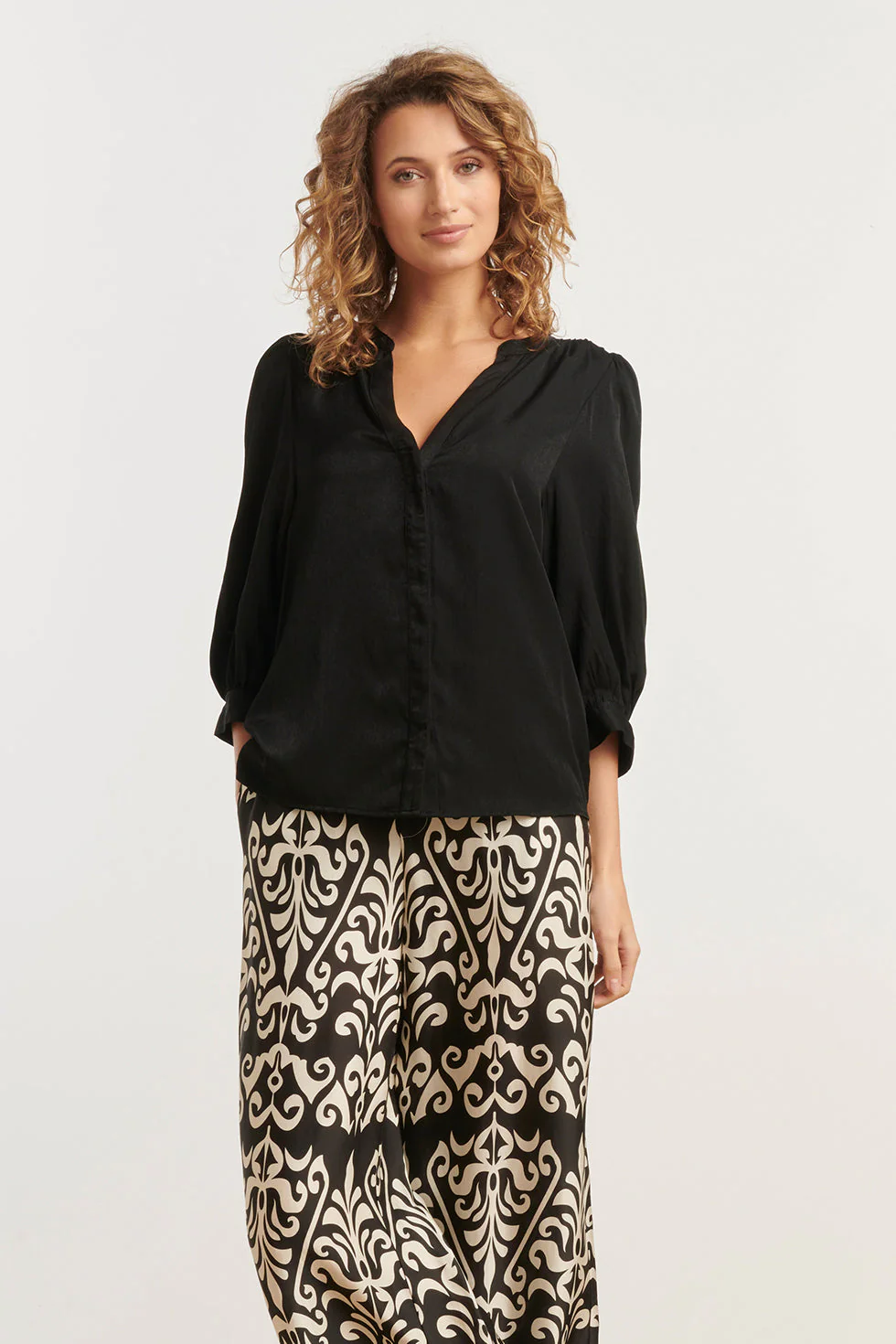25142 E Rayon Satijnen Blouse | Black