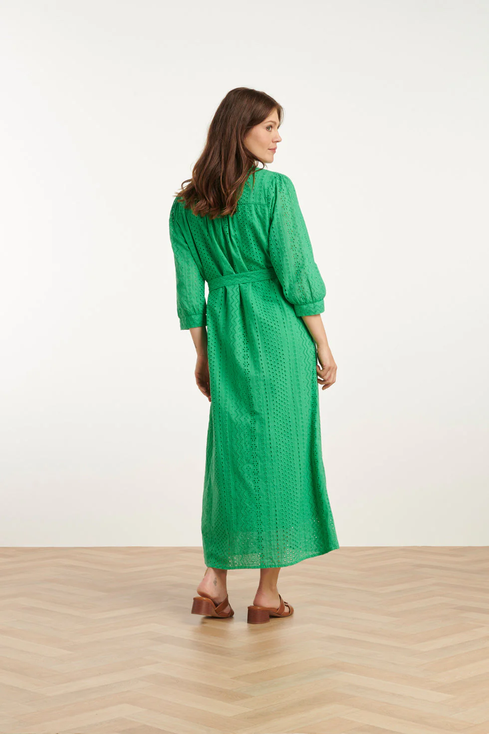 25146 Fel Midi Brie Anglaise Jurk Met Knoopsluiting | Green - Image 5
