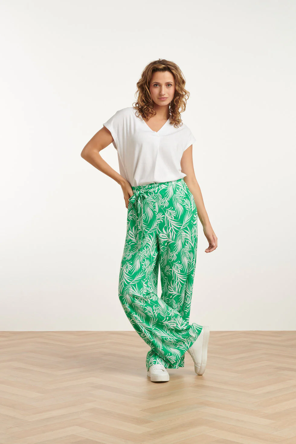 25148 Te Linnen Top Met V-Hals | White - Image 3