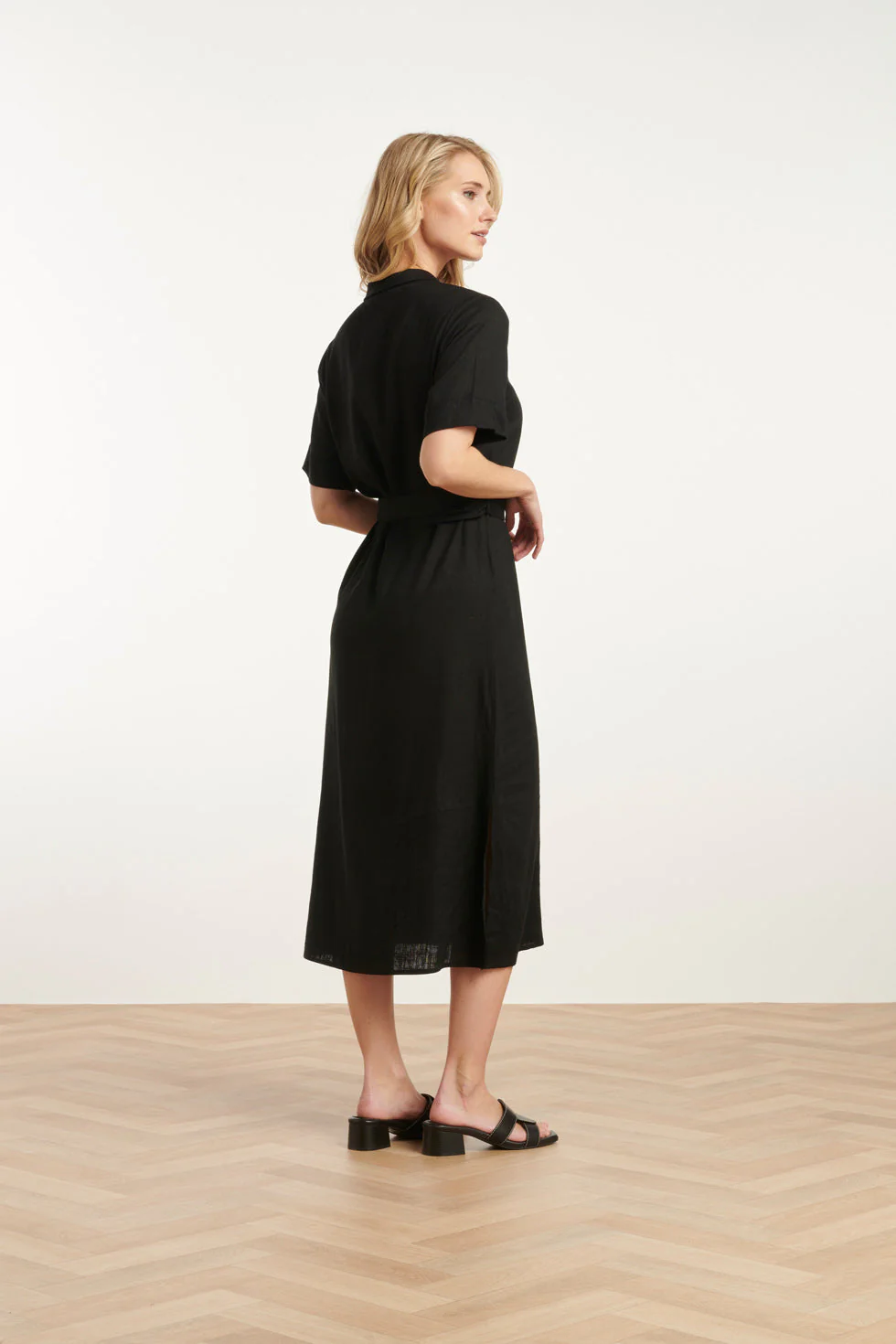 25150 E Linnen Shirtjurk | Black - Image 5