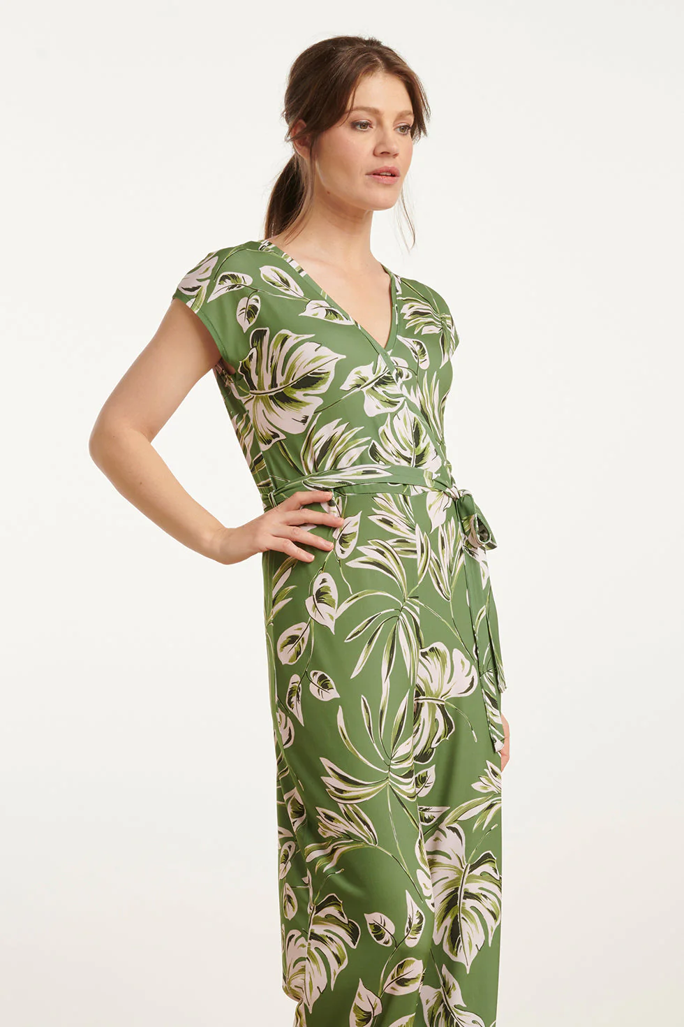 25160 Leaf Print Stretch Jumpsuit | Army - Light Green - Image 3