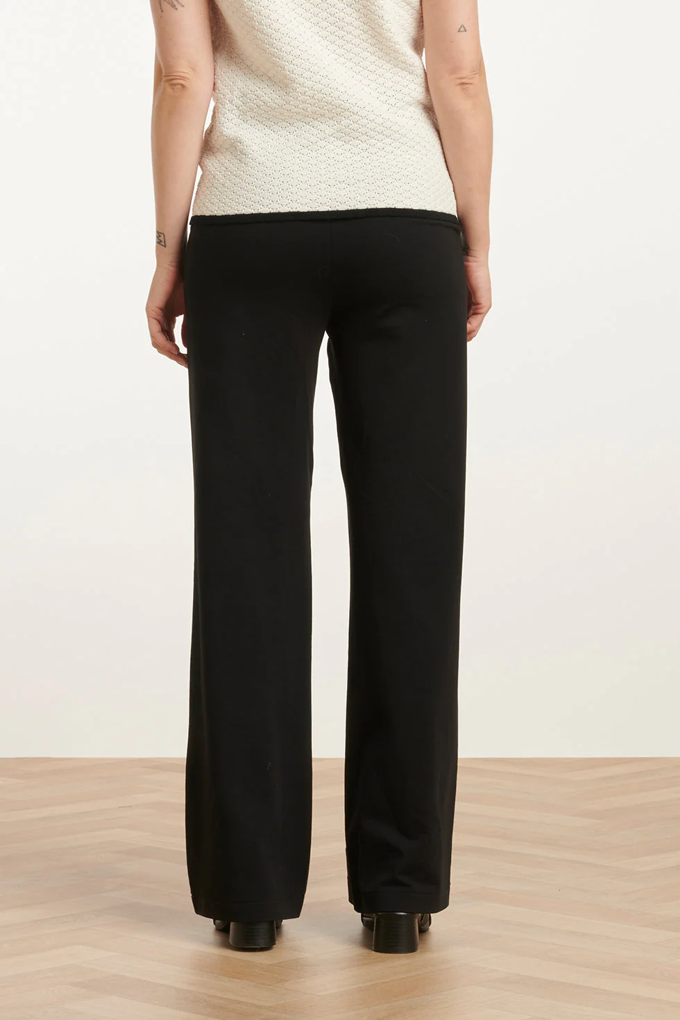 25208 E Zachte Pants Met Wijde Pasvorm | Black - Image 6