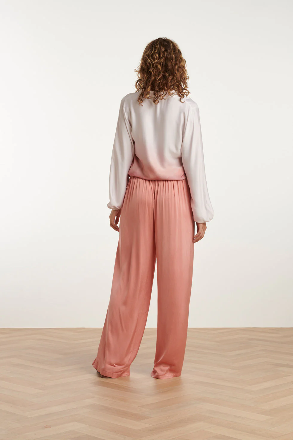 25211 Wijd  Satijnen Broek | Old Pink - Image 6