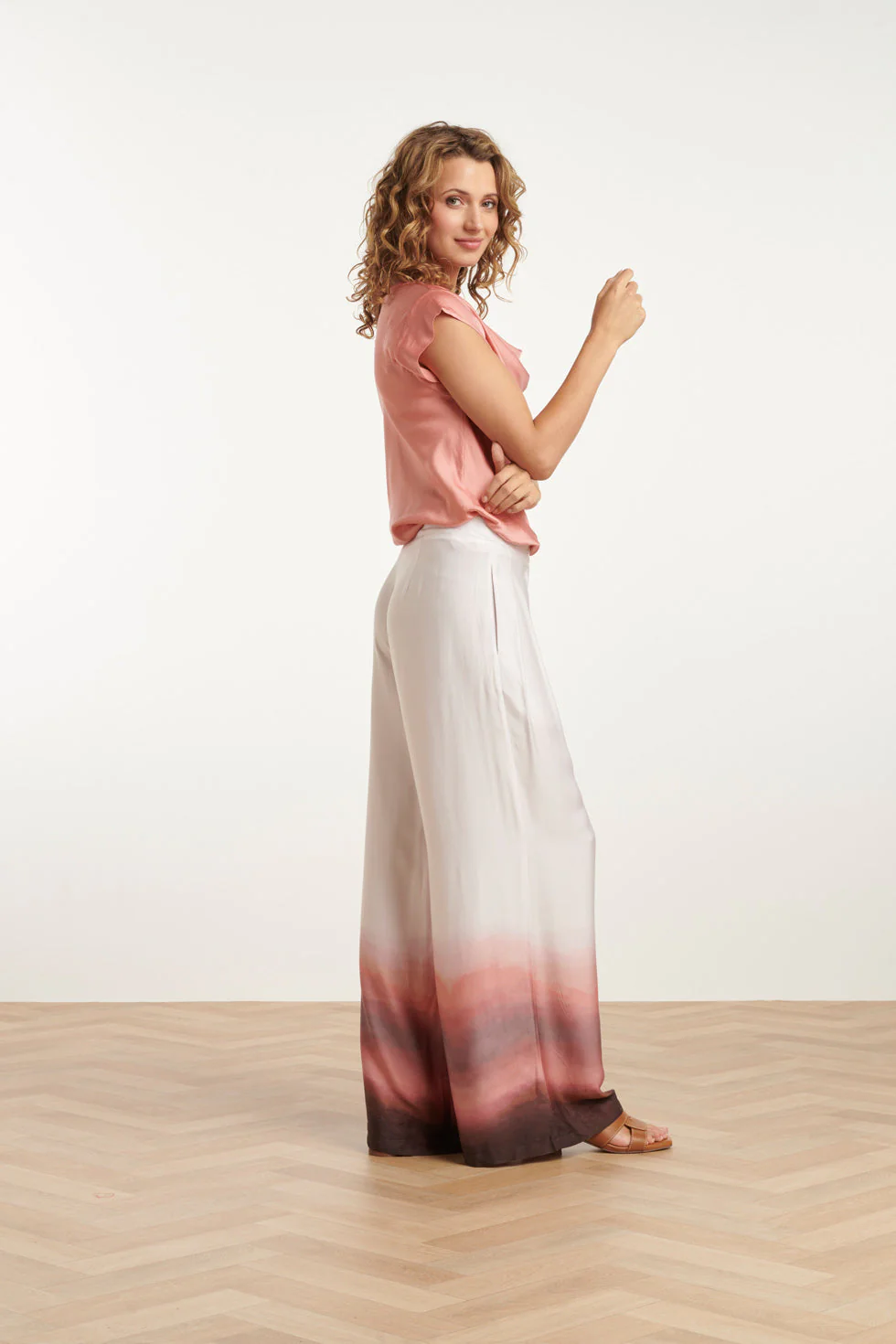 25212 Waterfall Satijn Top | Old Pink - Image 5