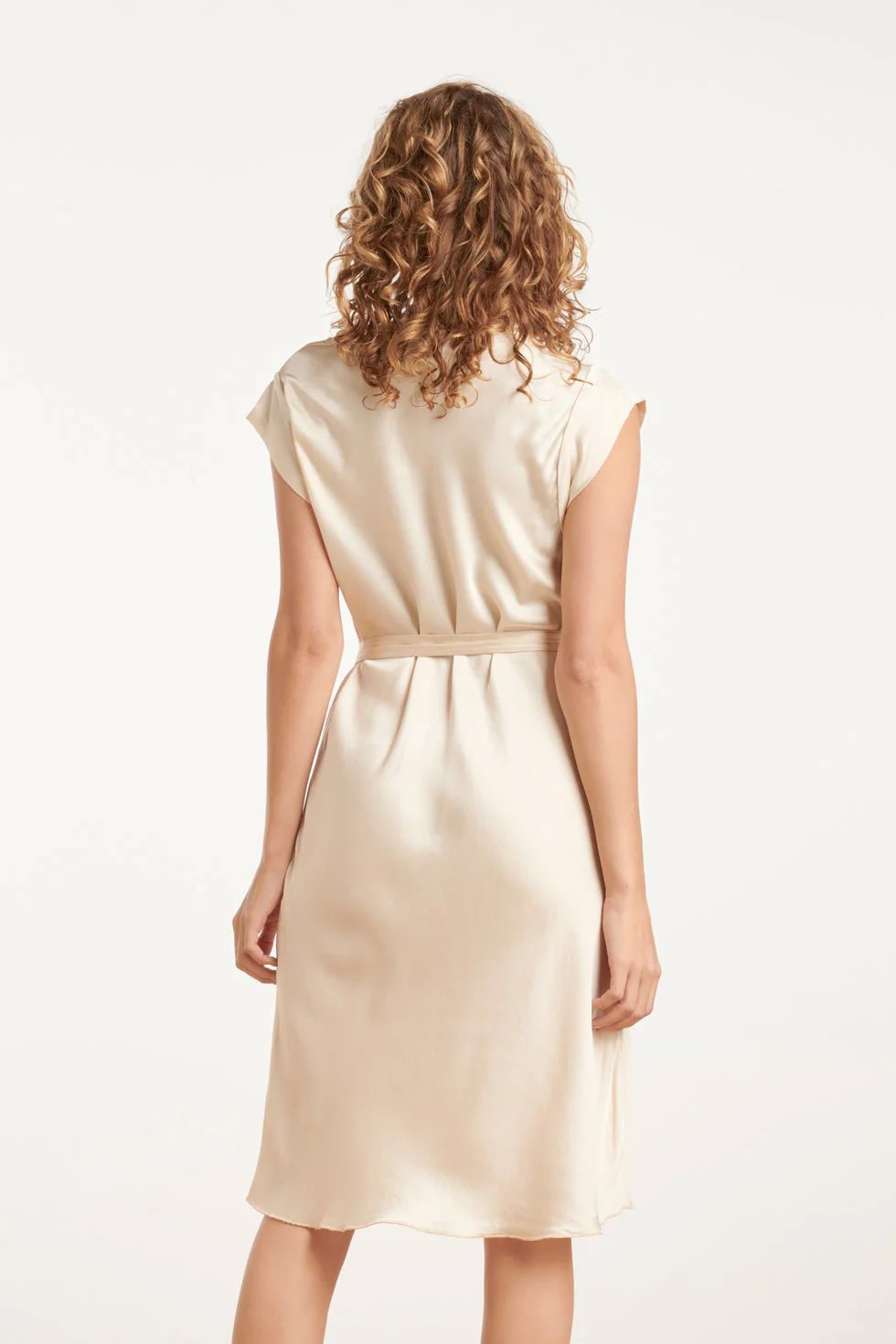 25213 Waterfall Styled Satijn Jurk | Sand - Image 6
