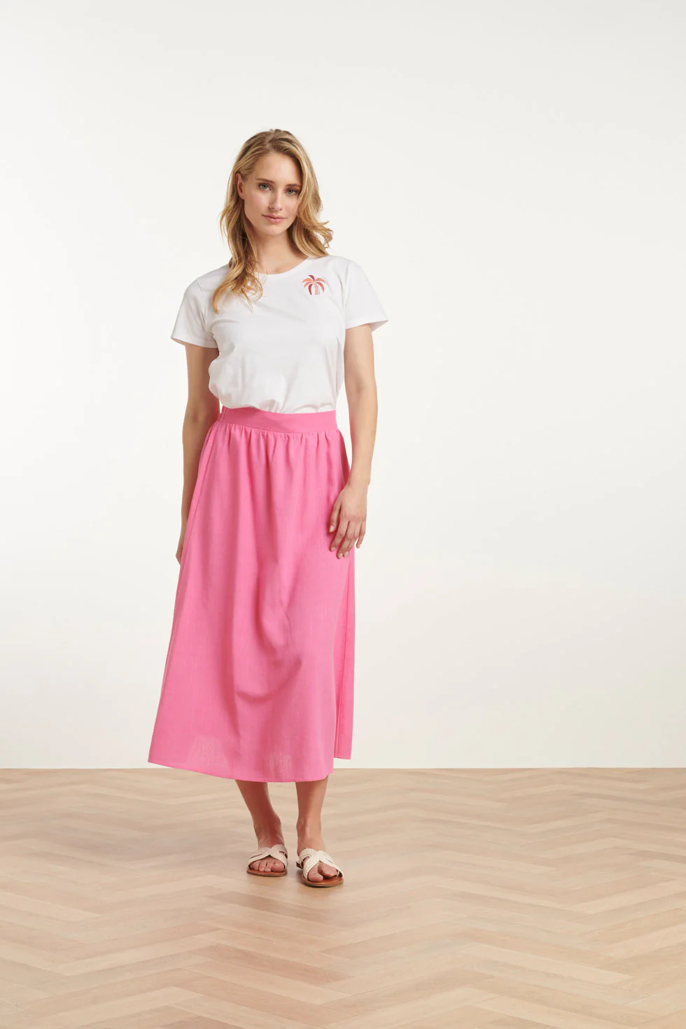 25229 Te Katoenen T-Shirt Met Palm Printborduurwerkperzik | White - Muticolour - Image 3