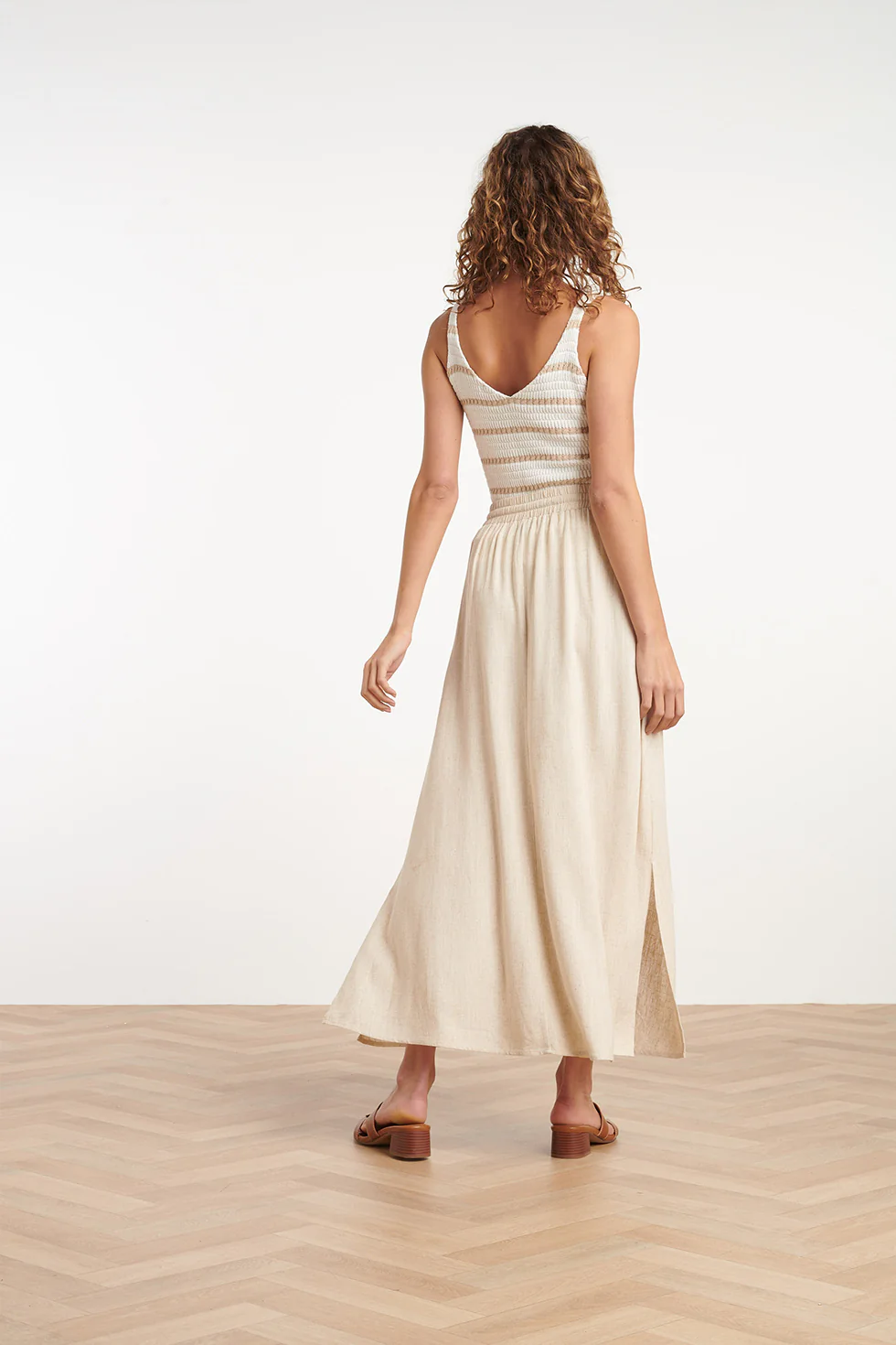 25303, Tops | Off White - Sand - Image 5
