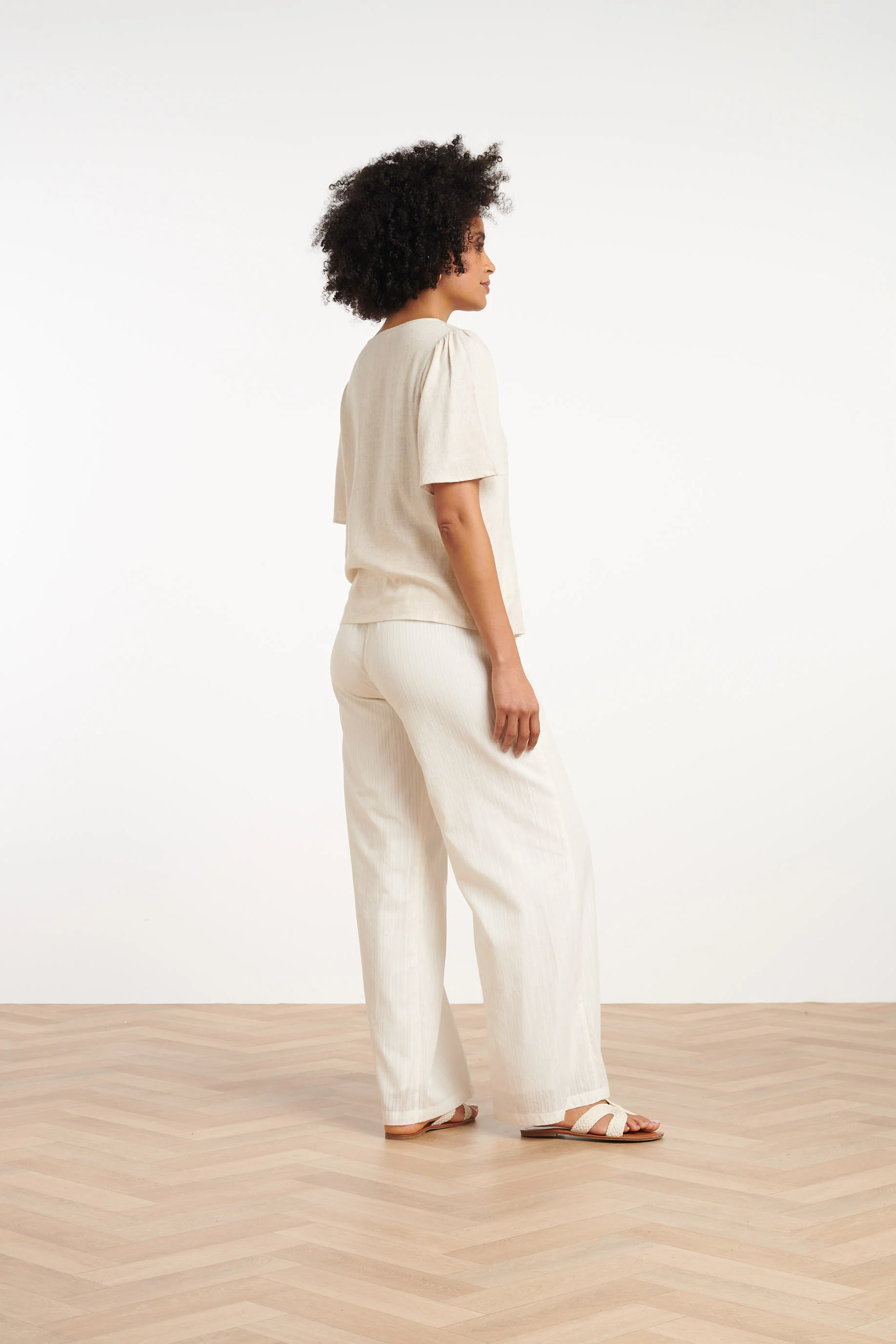 25311, Tops | Sand - Image 4