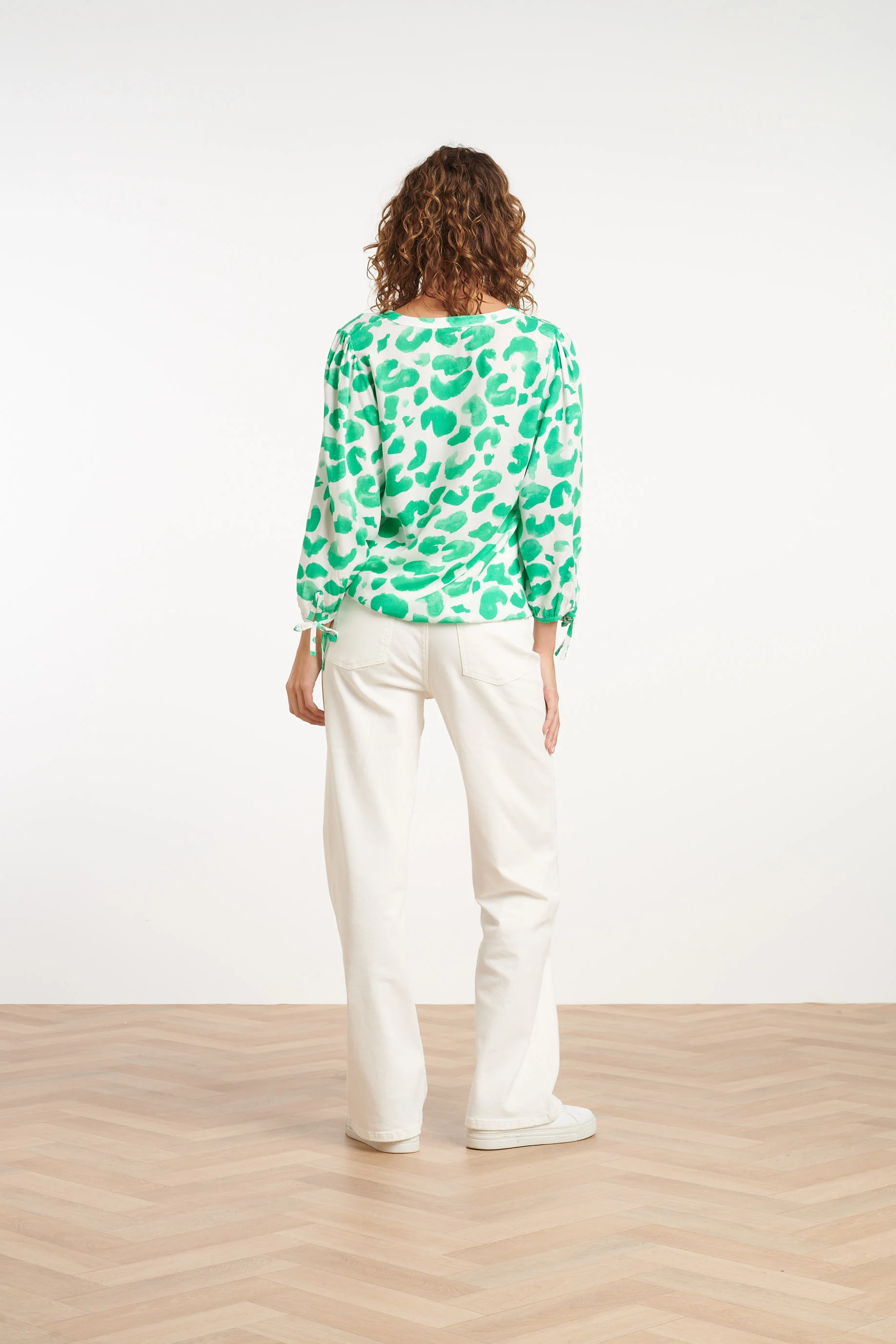 25409, Tops | White - Green - Image 5