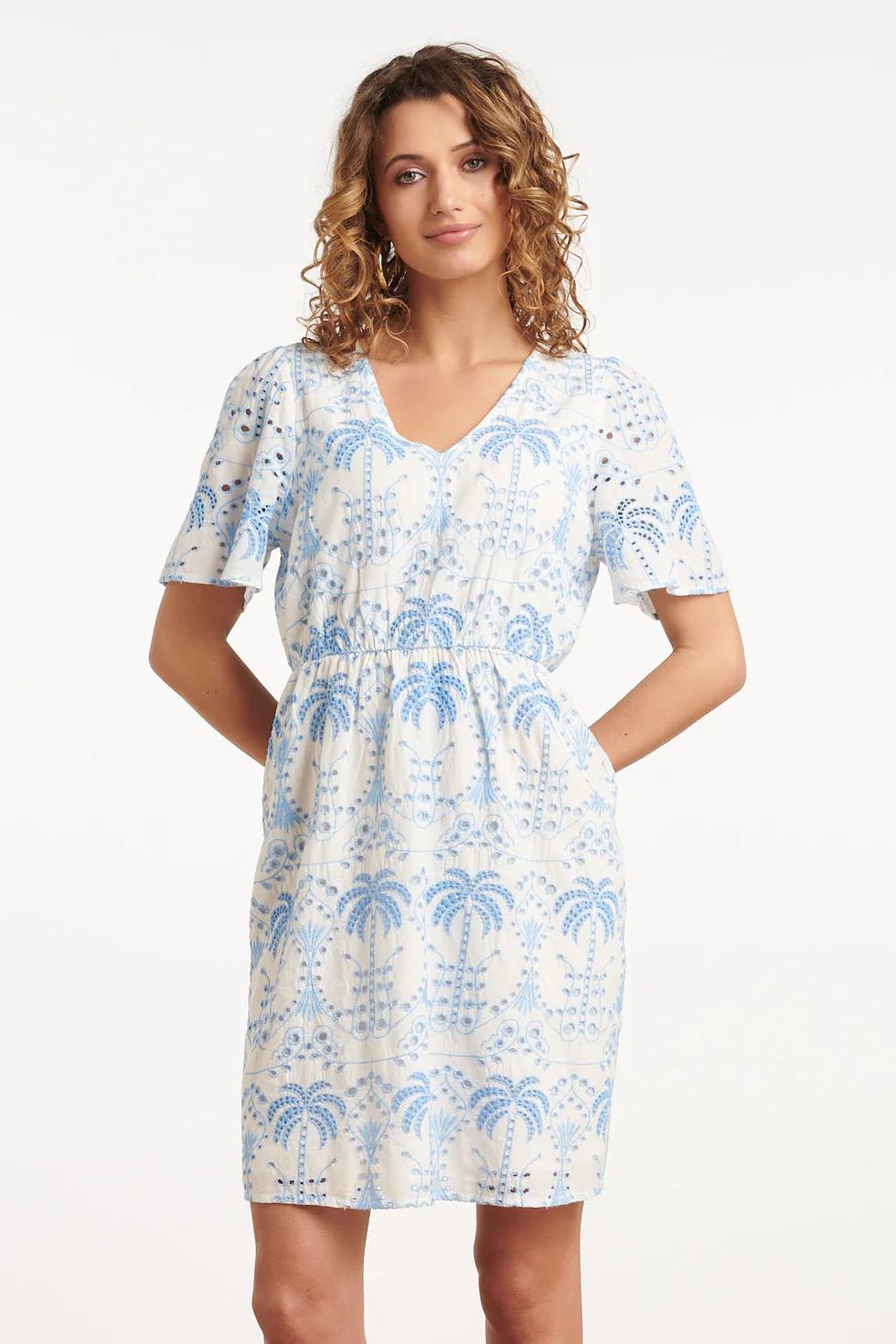 35001, Jurken | Off White - Light Blue - Image 3