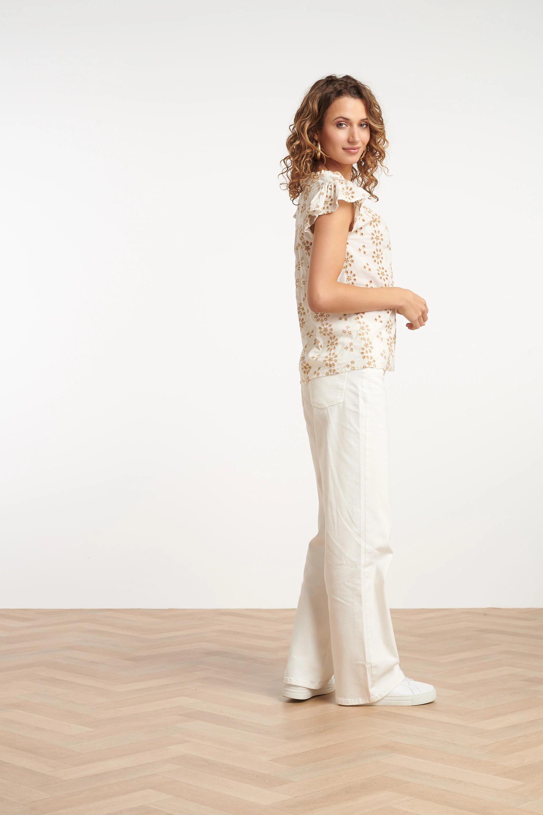 35010, Tops | Off White - Sand - Image 5