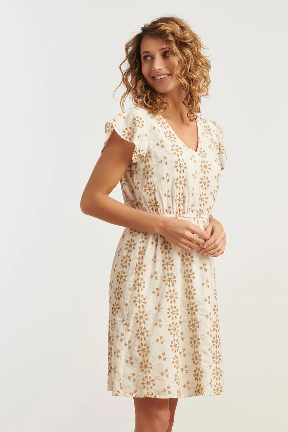 35011, Jurken | Off White - Sand - Image 4