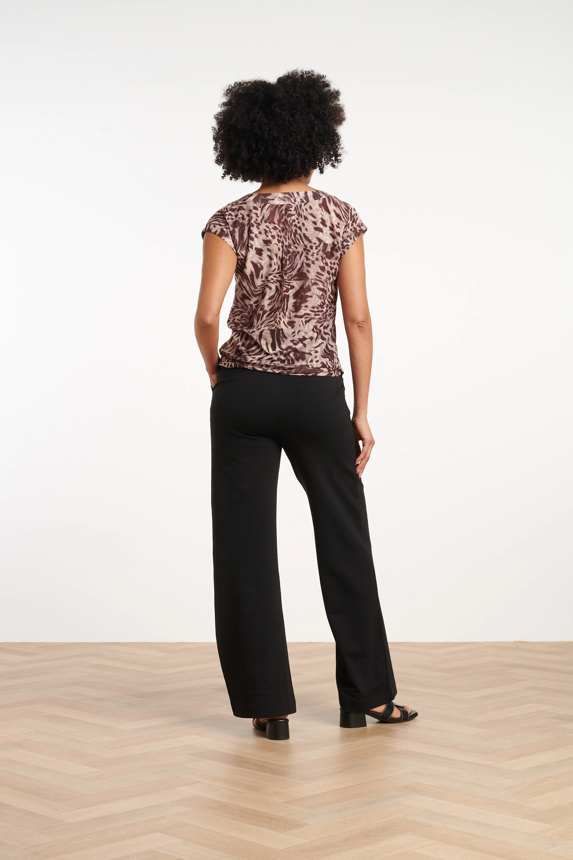 35115, Tops | Sand - Brown - Image 6