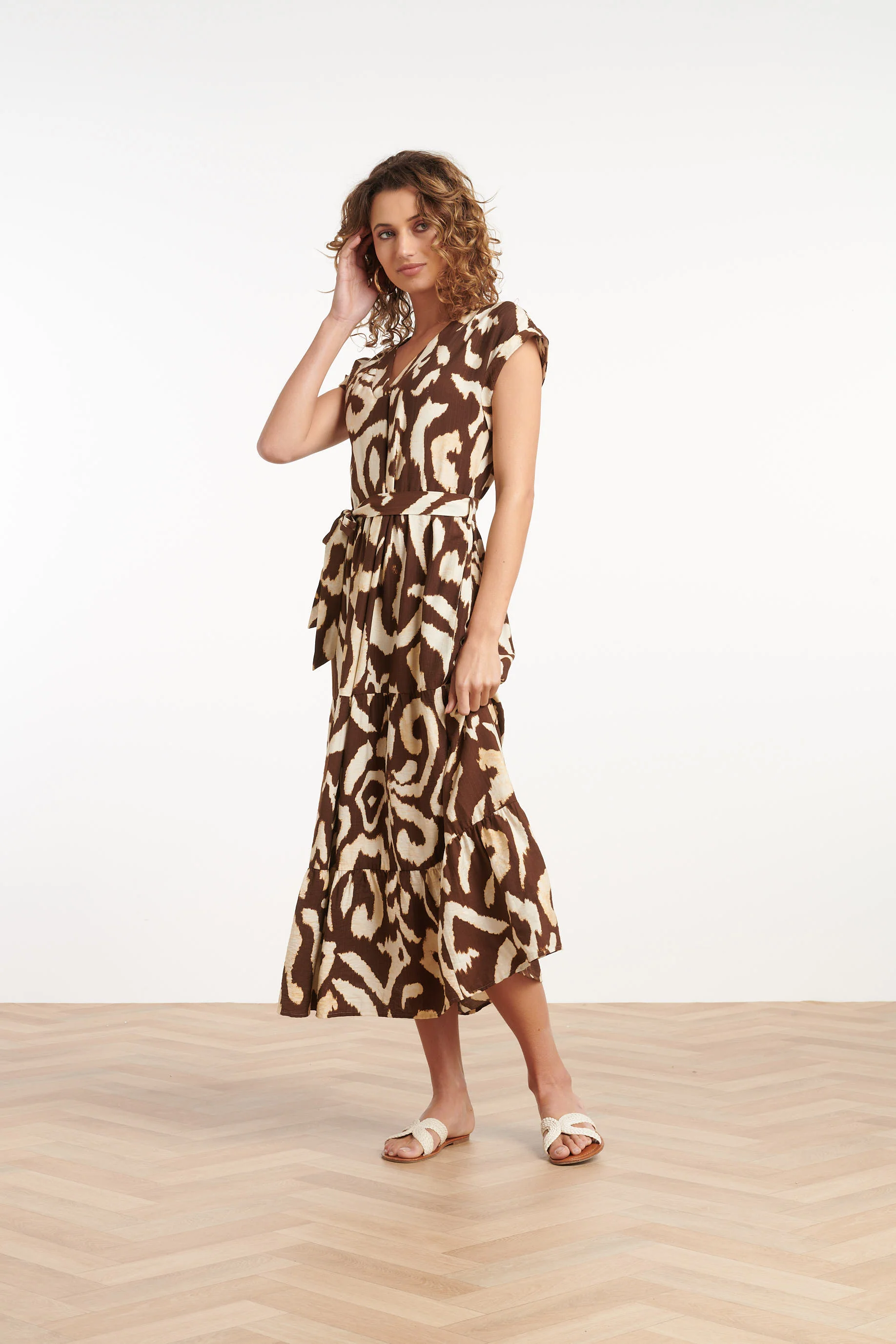 35135, Jurken | Black - Off White - Image 4