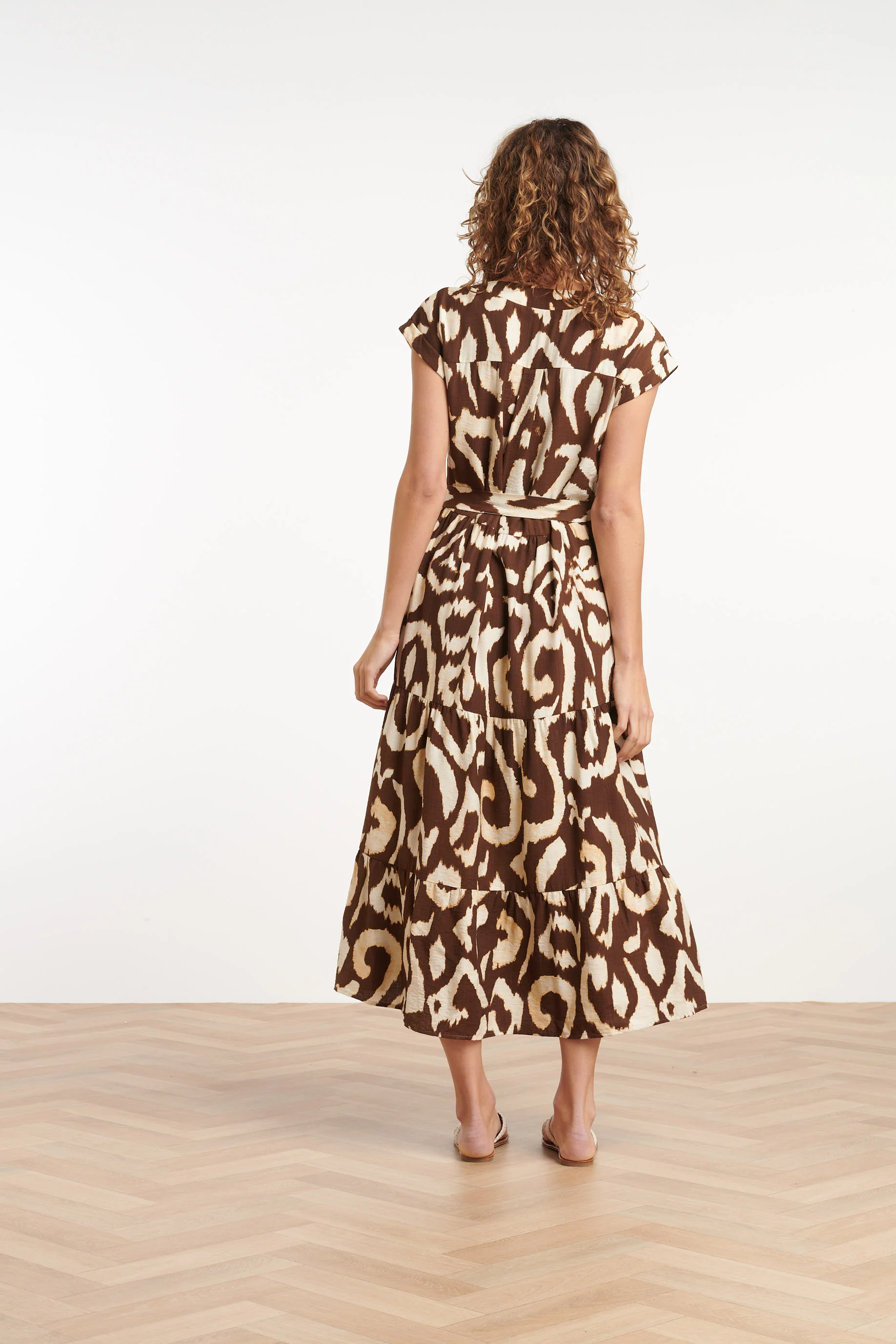 35135, Jurken | Black - Off White - Image 6