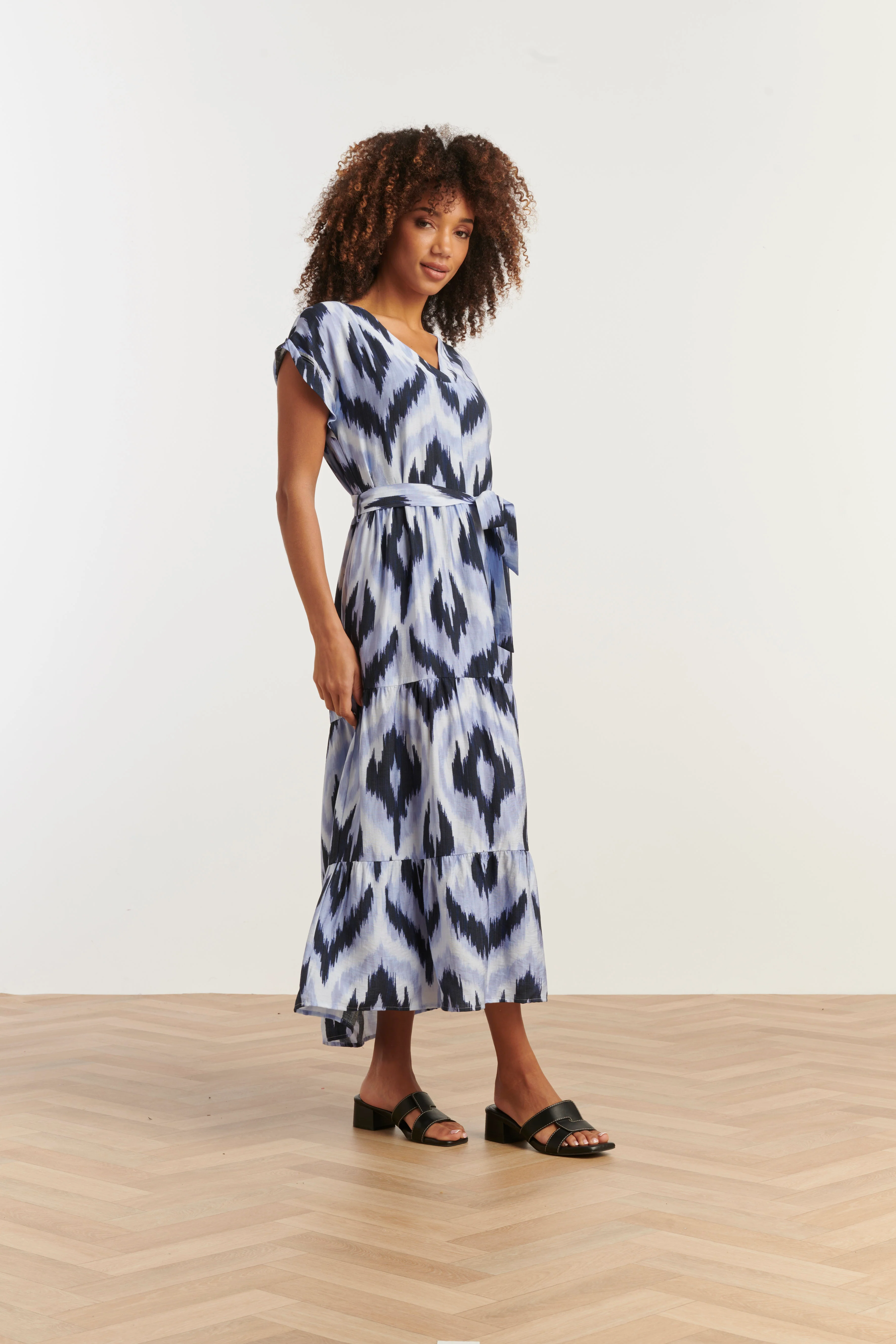 35136, Jurken | Off White - Muticolour - Image 4
